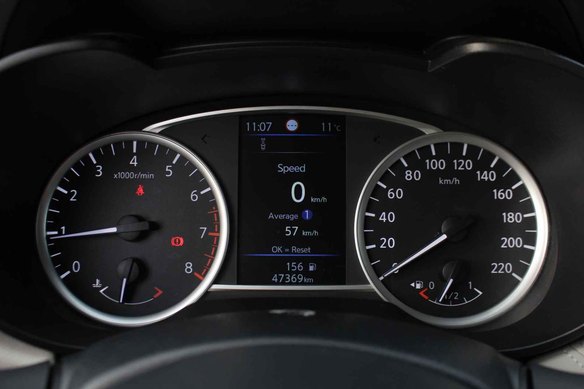 Nissan Micra 1.0 IG-T Tekna 90pk | Stoelverwarming | Navigatie | Apple Carplay | Android Auto | Eerste eigenaar | Achteruitrijcamera - 30/36