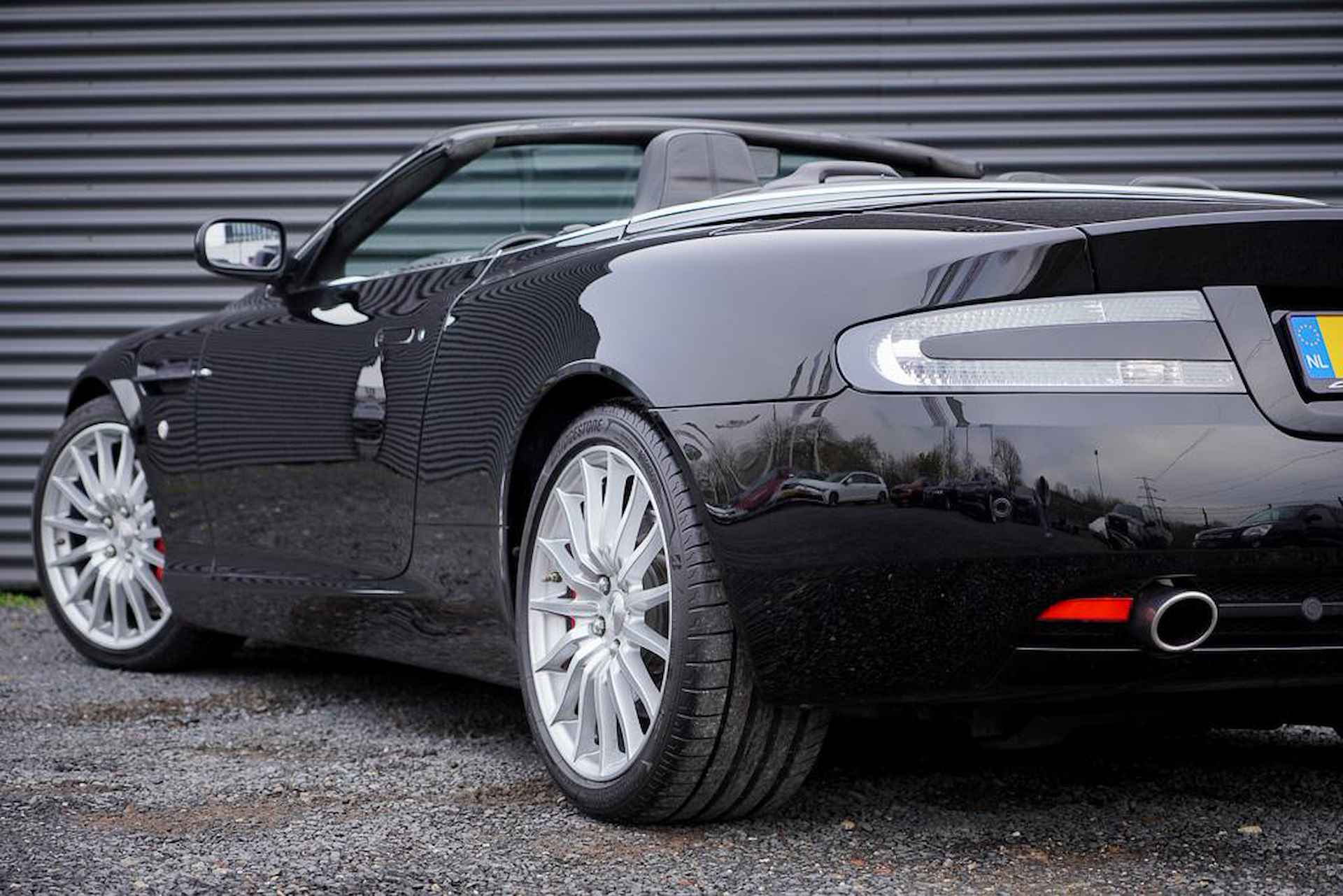 Aston Martin DB9 Volante 5.9 V12 Touchtronic - 53/69