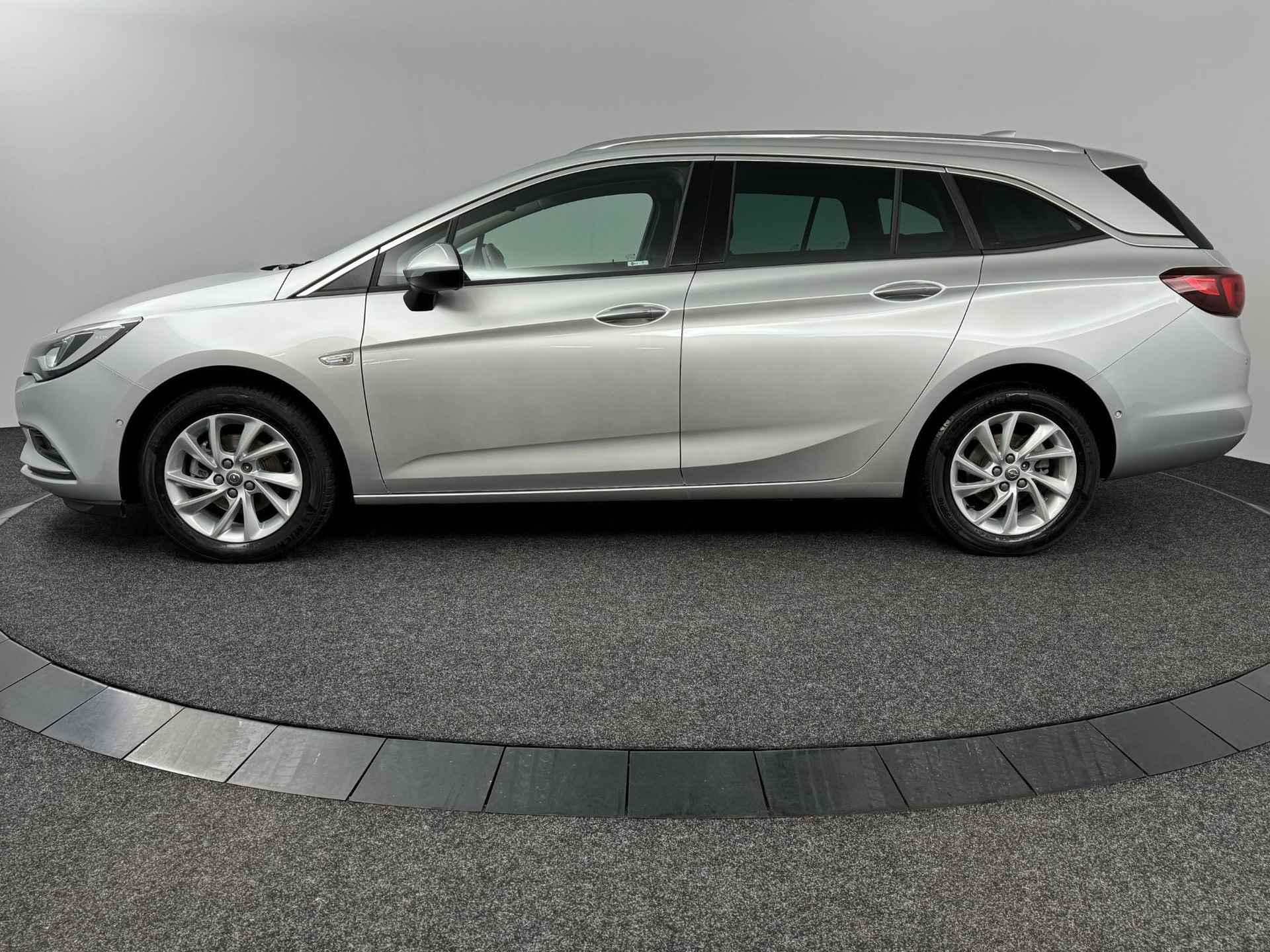 Opel Astra Sports Tourer 1.4 Innovation | Navigatie | Camera | dode hoek detectie | electr achterklep | - 18/40