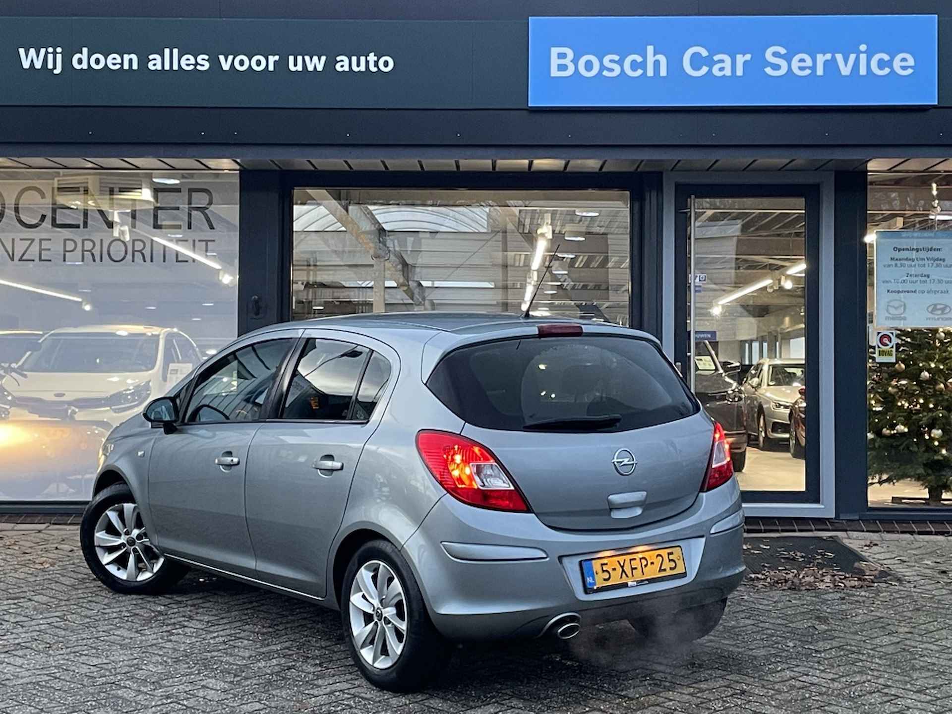 Opel Corsa 1.4-16V Design Edition | Clima | Cruise control - 4/26