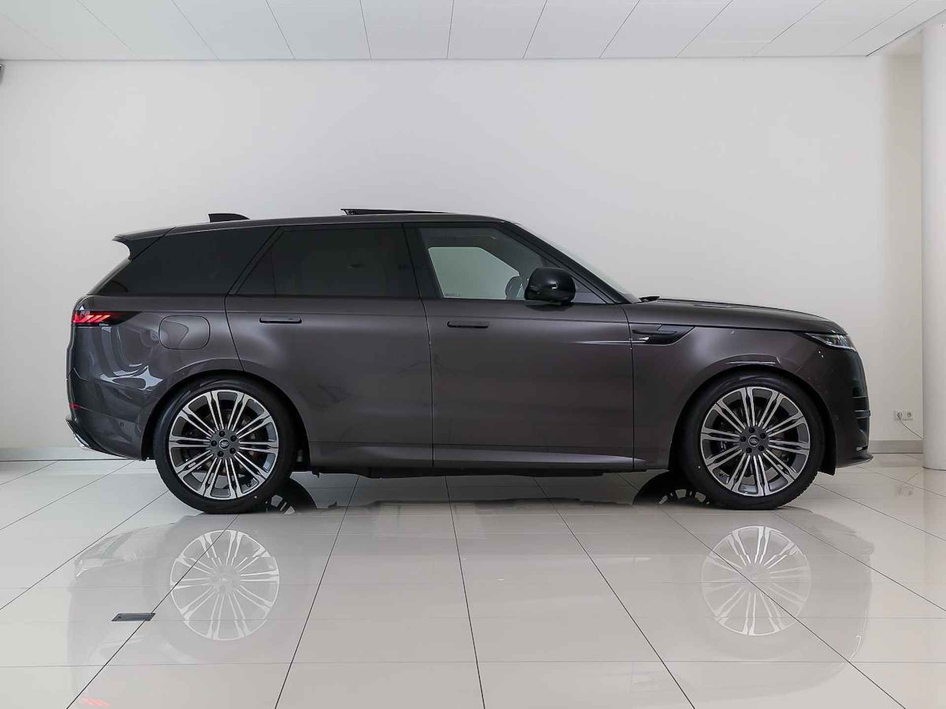 Land Rover Range Rover Sport P550e Autobiography PHEV | 23" | Carbon - 6/25