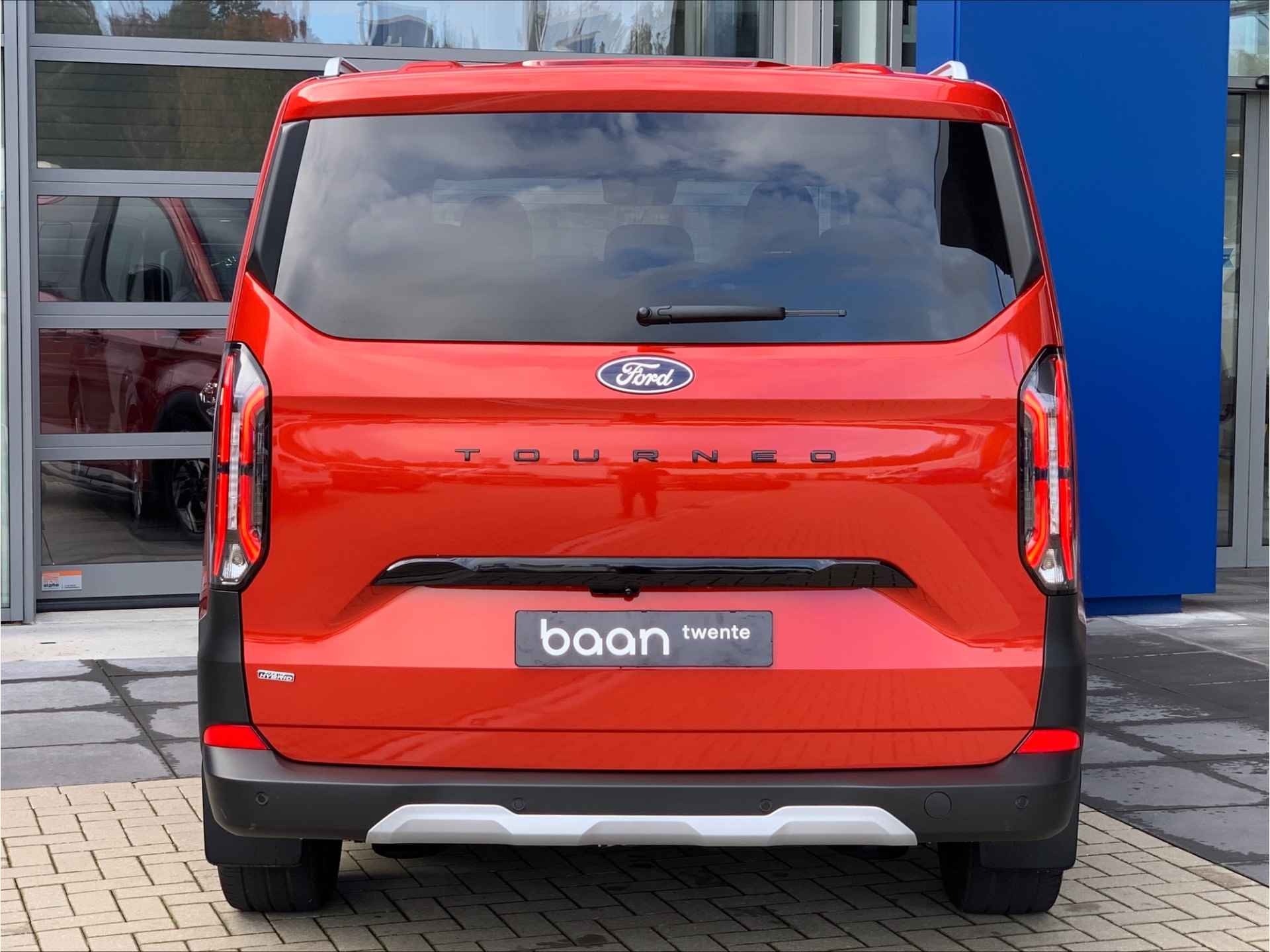 Ford Tourneo Custom 2.5 Plug-IN Hybrid 233 PK | ACTIVE | 1.850 kg Trekgewicht | 8 Persoons | Trekhaak | Leer | B&O | Adaptive Cruise C. | - 10/63