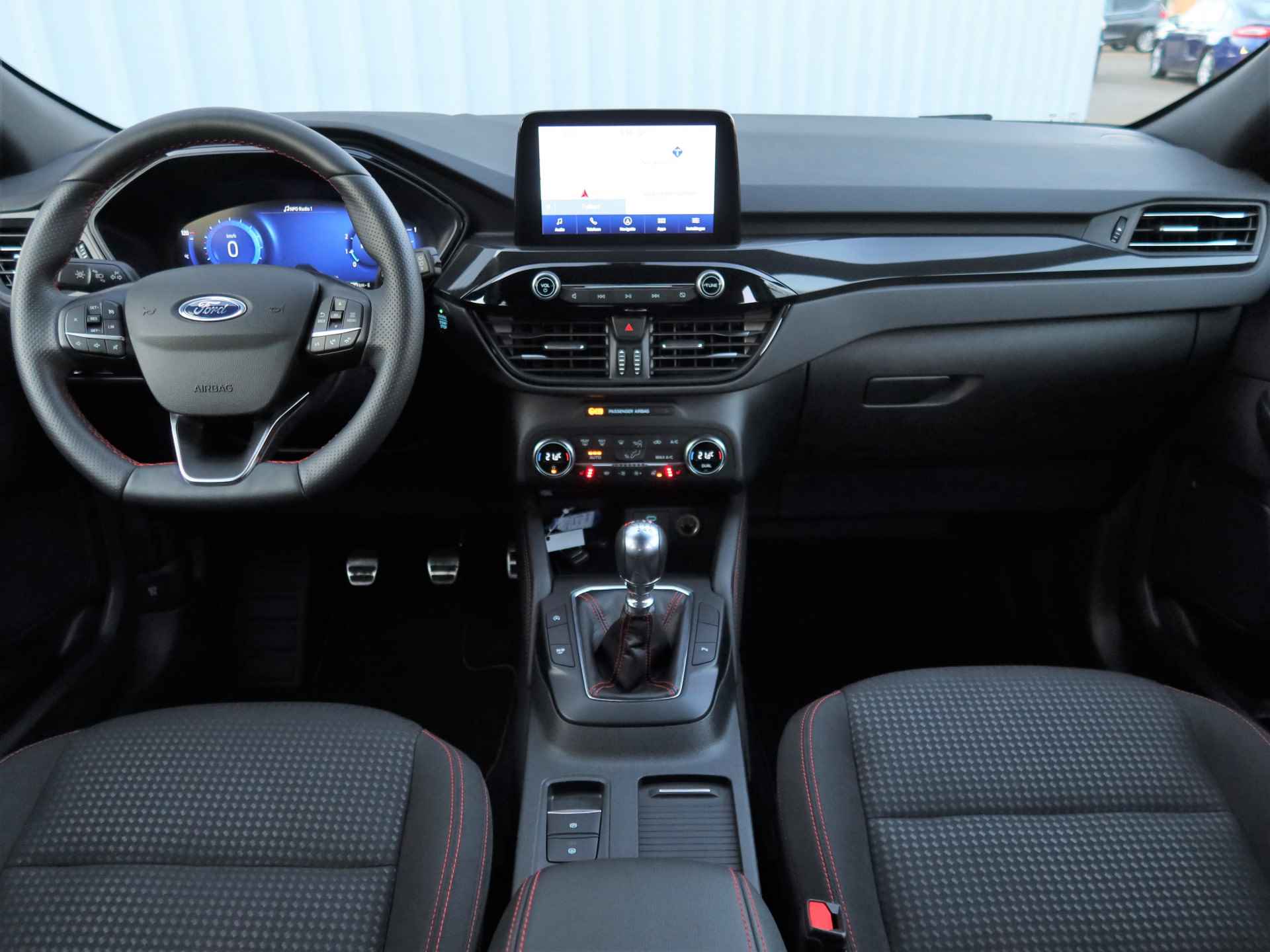 Ford Kuga 1.5 EcoBoost 150pk ST-Line | Winter Pack I LED | Navi I All season | Trekhaak 1800kg - 6/29