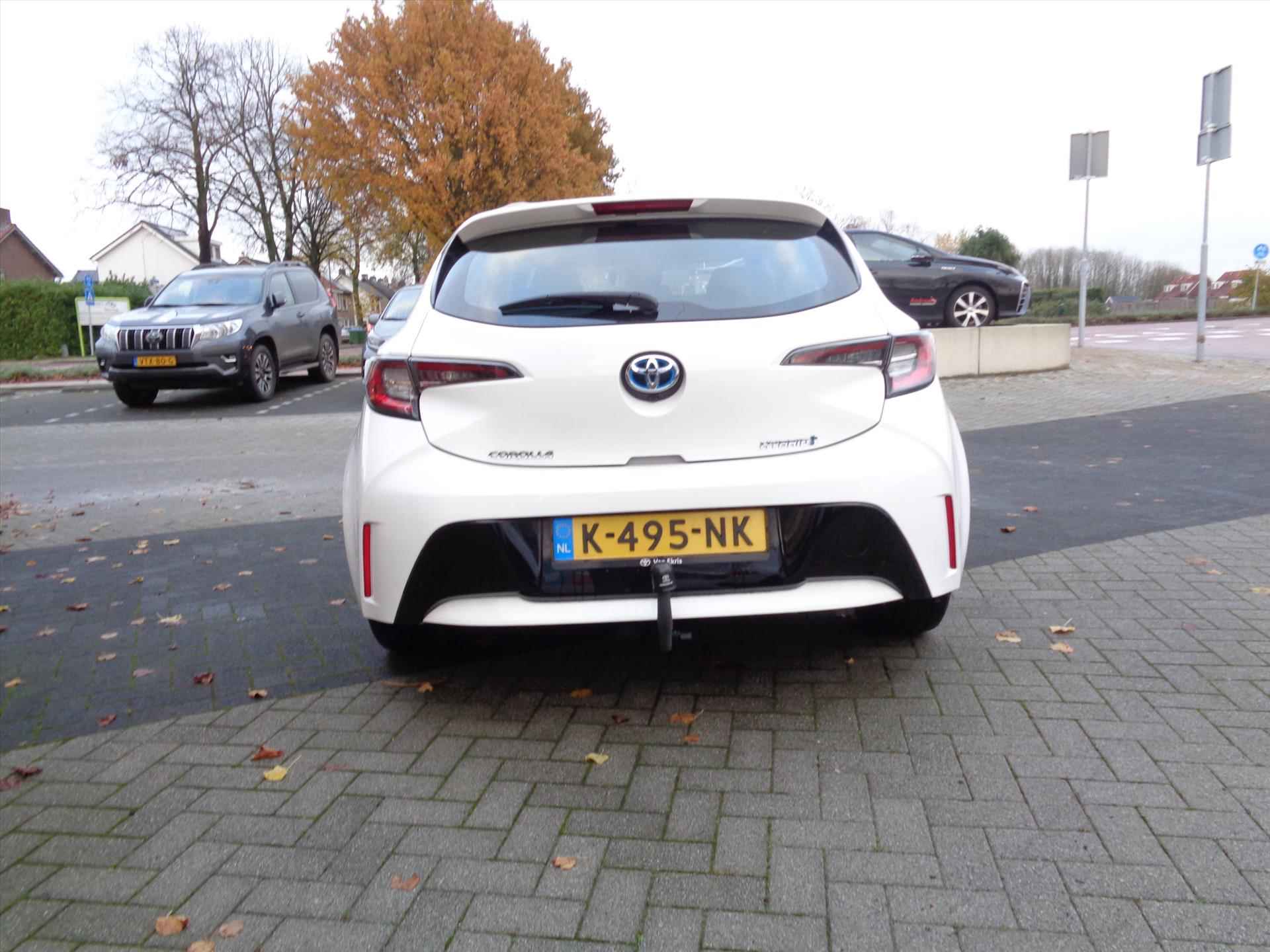 TOYOTA Corolla 1.8 Hybrid CVT Active | TREKHAAK | NAVIGATIE | - 6/25