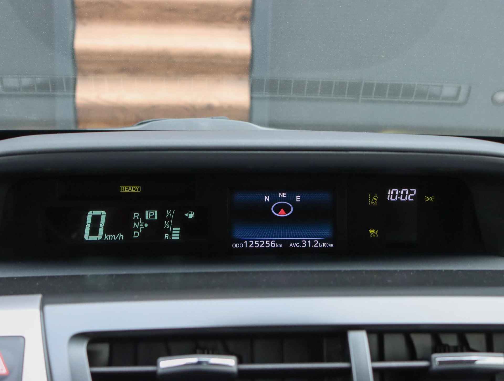 Toyota Prius + 1.8 Dynamic (1ste eig./7pers./NAV./Halfleer/LED/Keyless/Camera/Climate) - 22/45