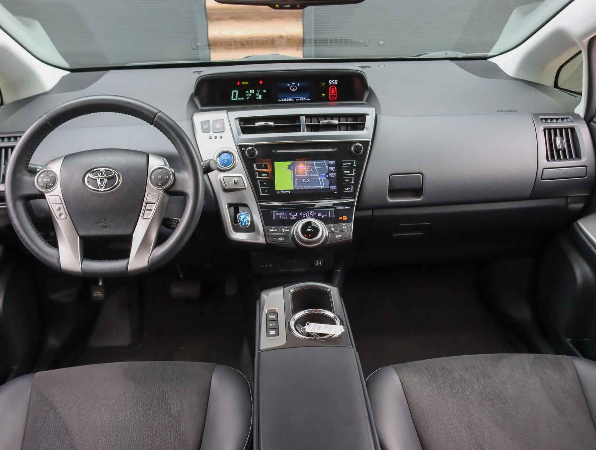 Toyota Prius + 1.8 Dynamic (1ste eig./7pers./NAV./Halfleer/LED/Keyless/Camera/Climate) - 35/45