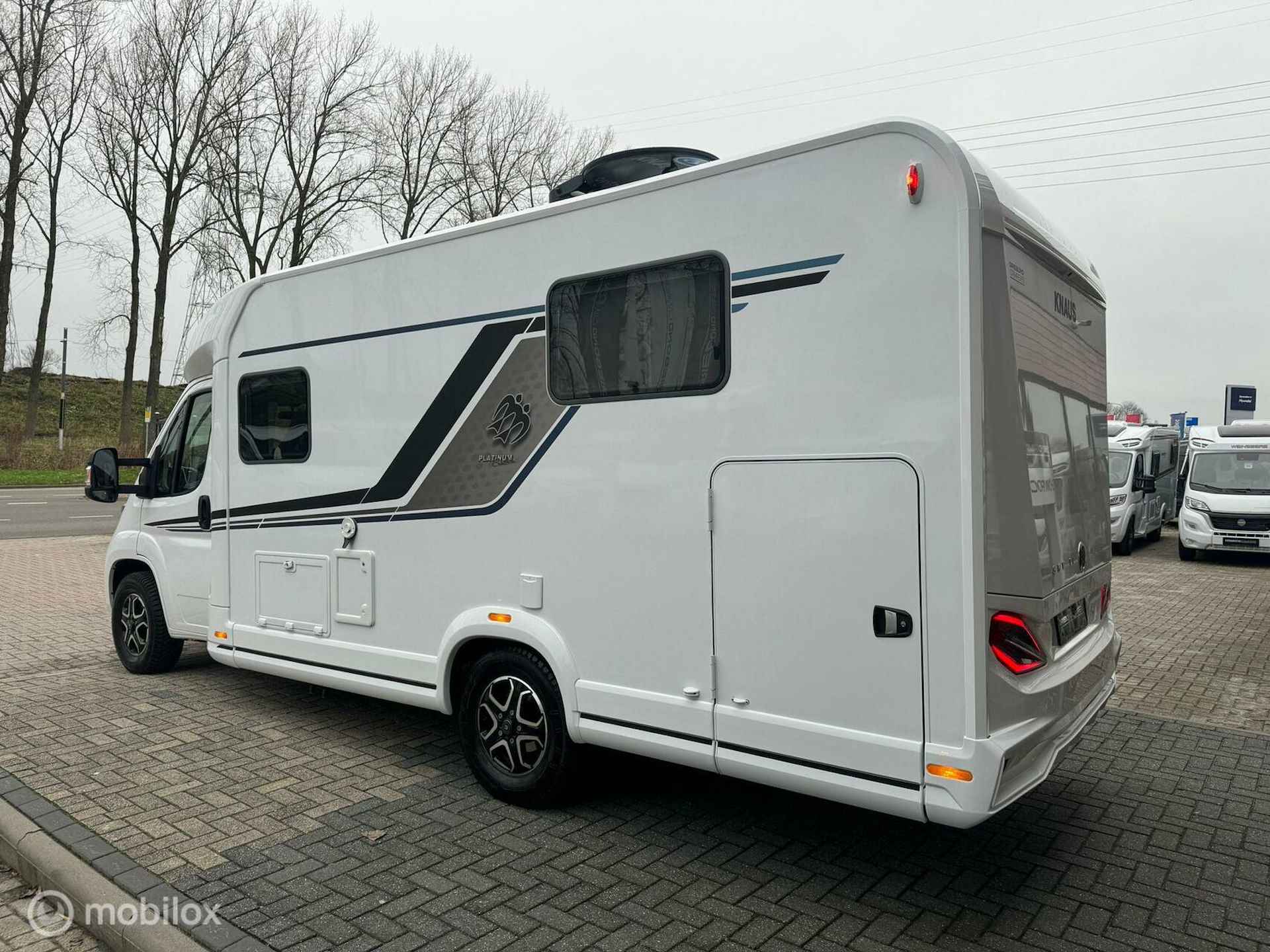 Knaus 650MEG Sky Ti Platinum 9T-Automaat Enkele Bedden Zonnepaneel - 5/30