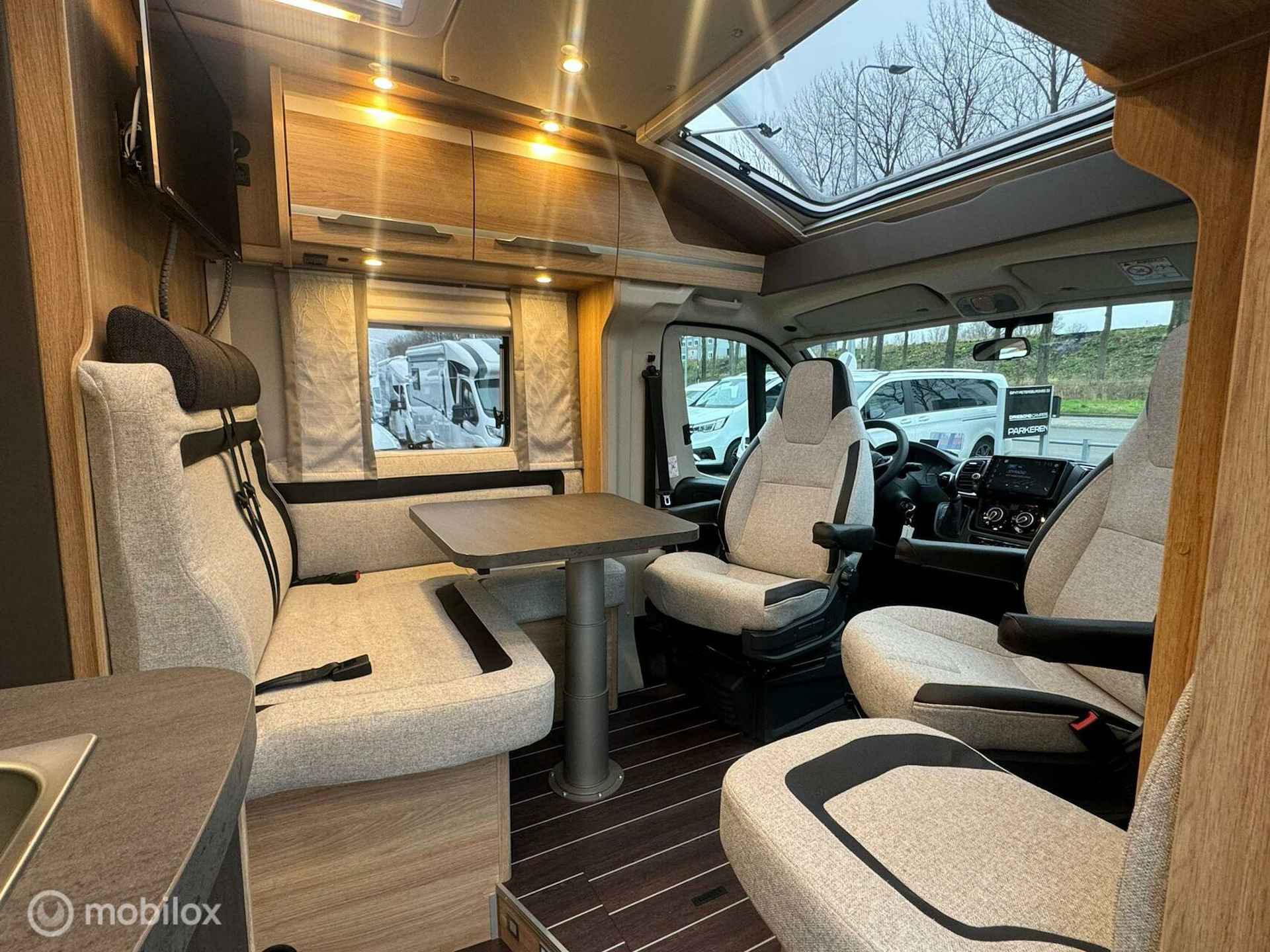 Knaus 650MEG Sky Ti Platinum 9T-Automaat Enkele Bedden Zonnepaneel - 7/30