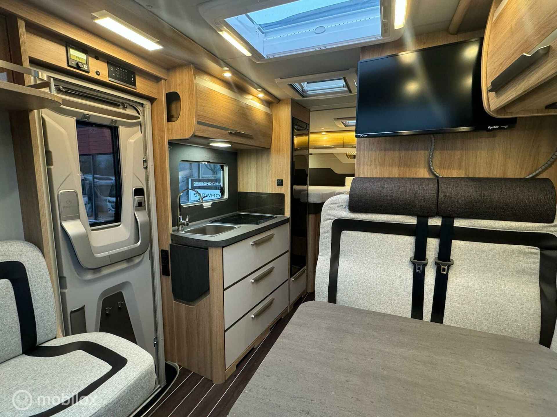 Knaus 650MEG Sky Ti Platinum 9T-Automaat Enkele Bedden Zonnepaneel - 9/30