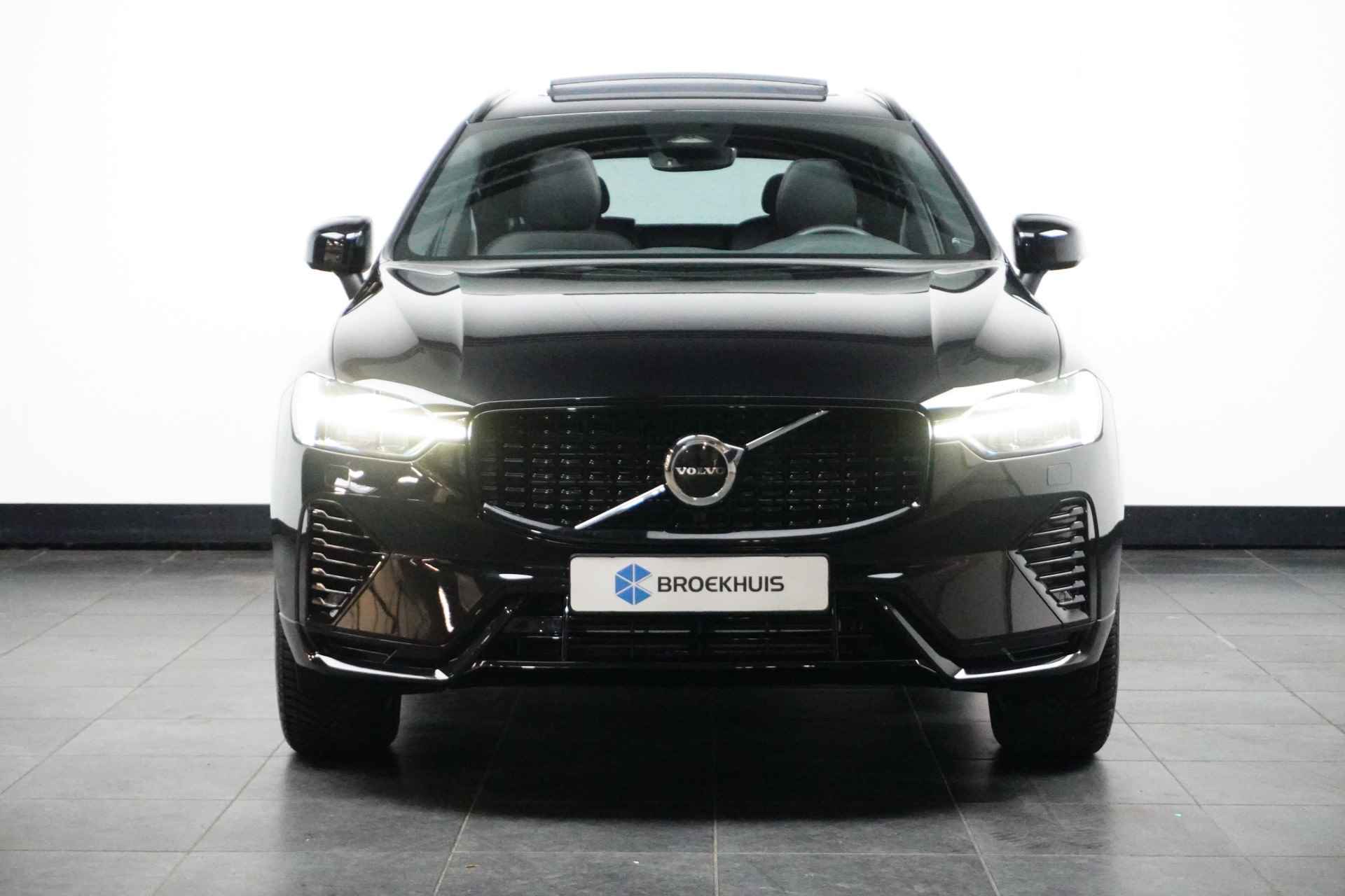 Volvo XC60 Recharge T6 AWD Plus Dark | Panoramadak | Sportstoelen | Sportstuur | Adaptive Cruise | Stuur/stoelverwarming | BLIS | Trekhaak - 4/35