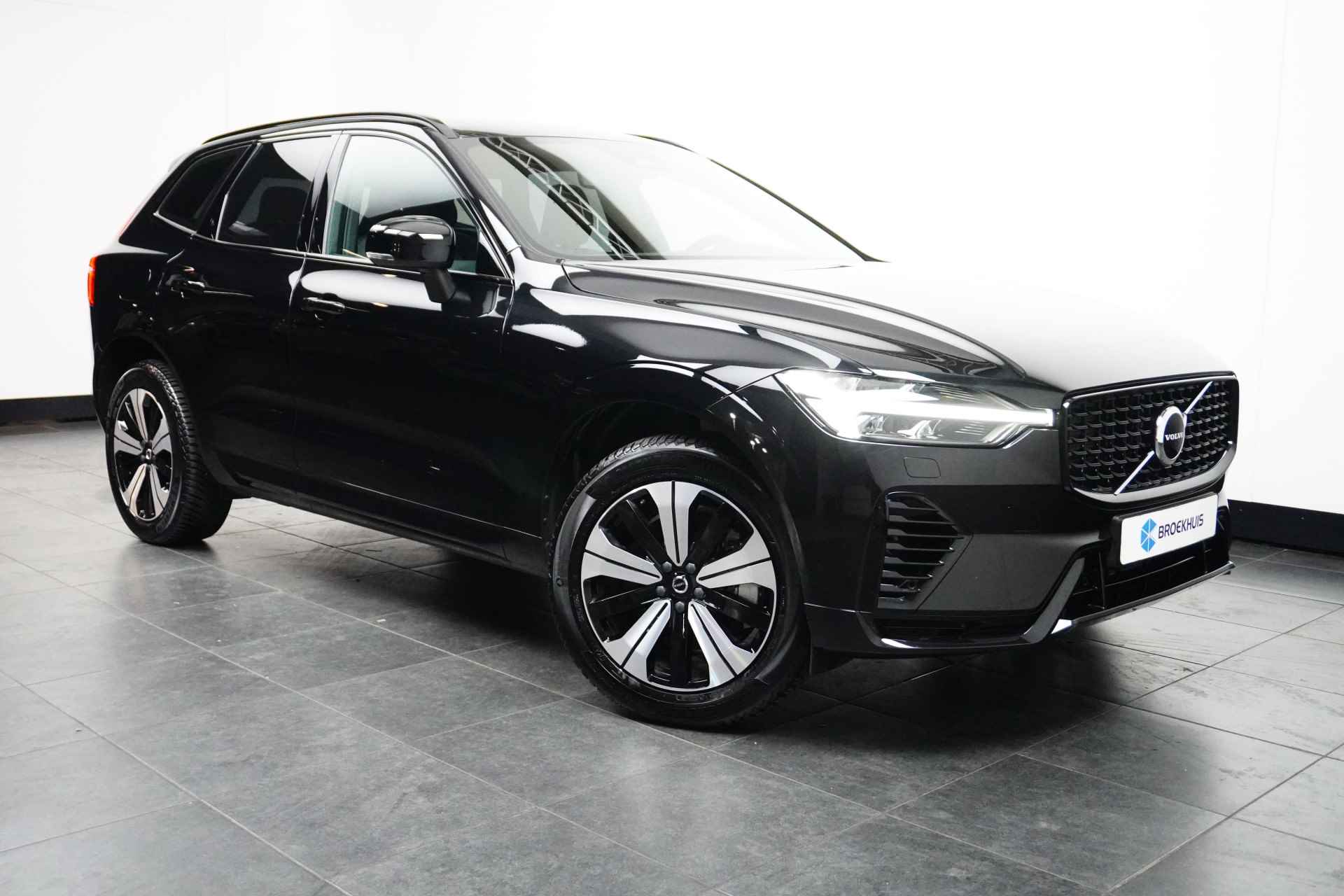 Volvo XC60 Recharge T6 AWD Plus Dark | Panoramadak | Sportstoelen | Sportstuur | Adaptive Cruise | Stuur/stoelverwarming | BLIS | Trekhaak - 5/35