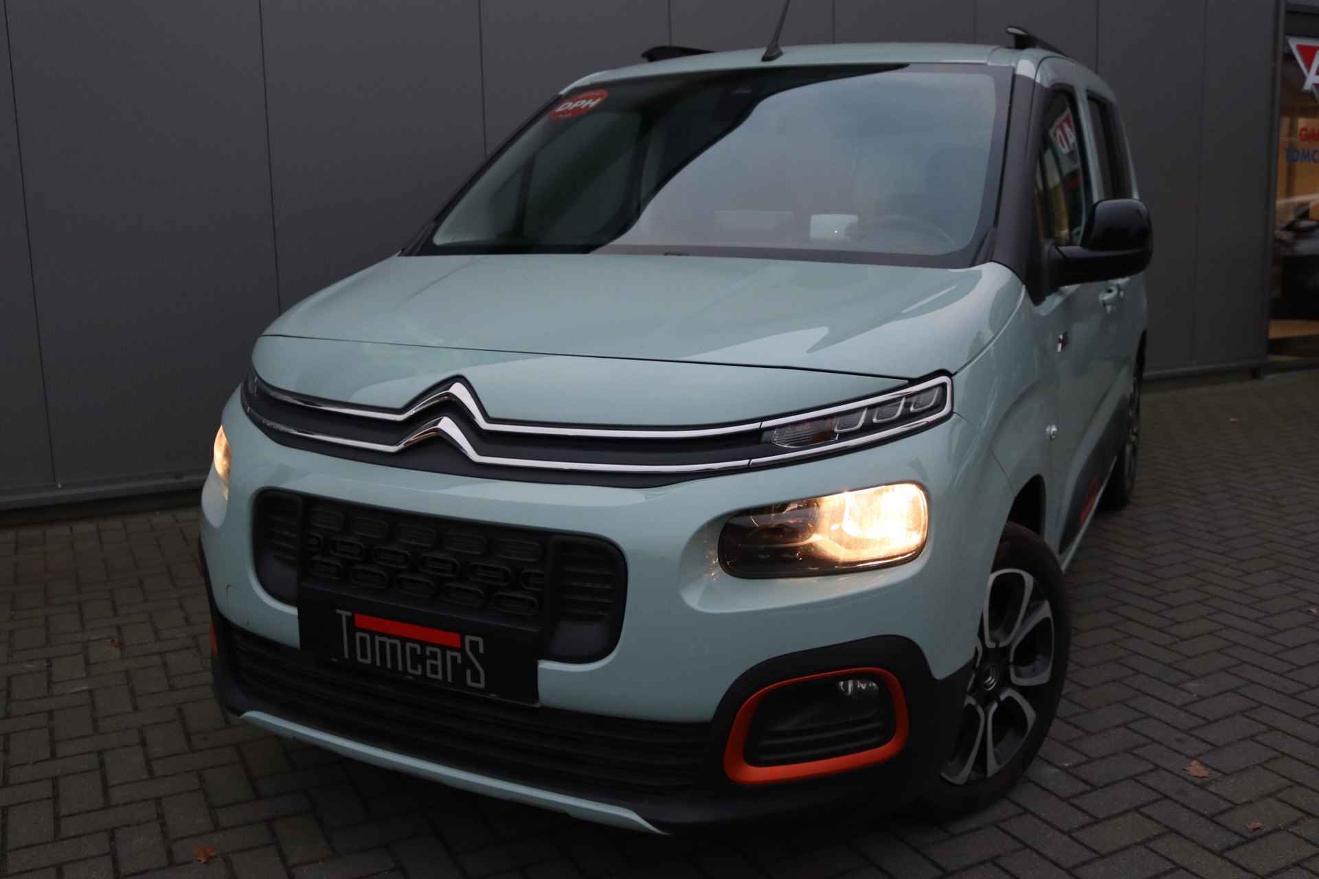 Citroën Berlingo 1.2 PureT. Automaat Shine Carplay/Parkeerhulp/Cruise-Control/Climate-Control - 8/35