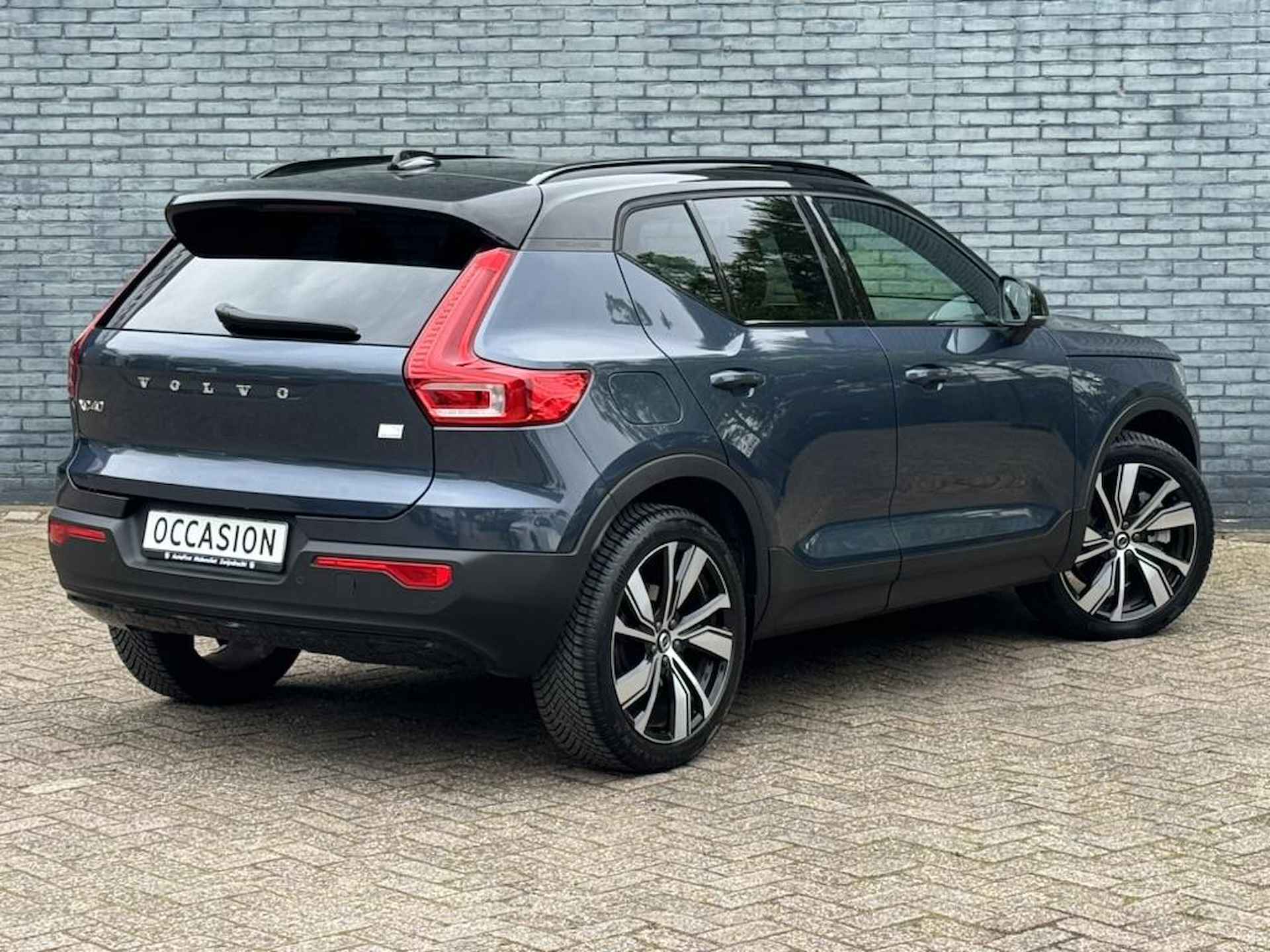 Volvo XC40 1.5 T5 Recharge R-Design I INCL. € 850,00 AFL.KOSTEN + BOVAG GARANTIE - 2/40