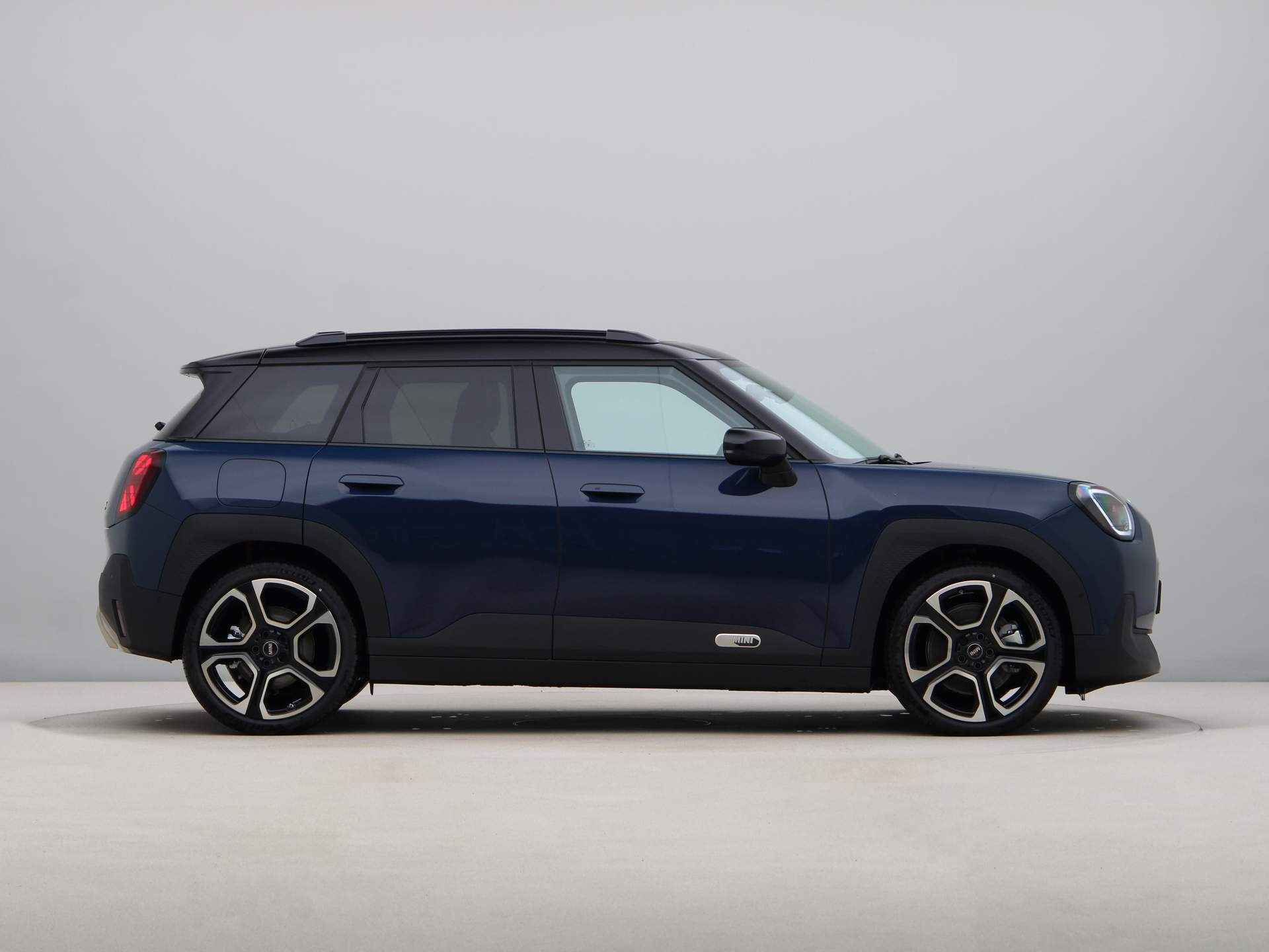 MINI Aceman SE Favoured Pakket M PRIVATE LEASE EUR 529,- (48 mnd/10.000 km) - 9/25