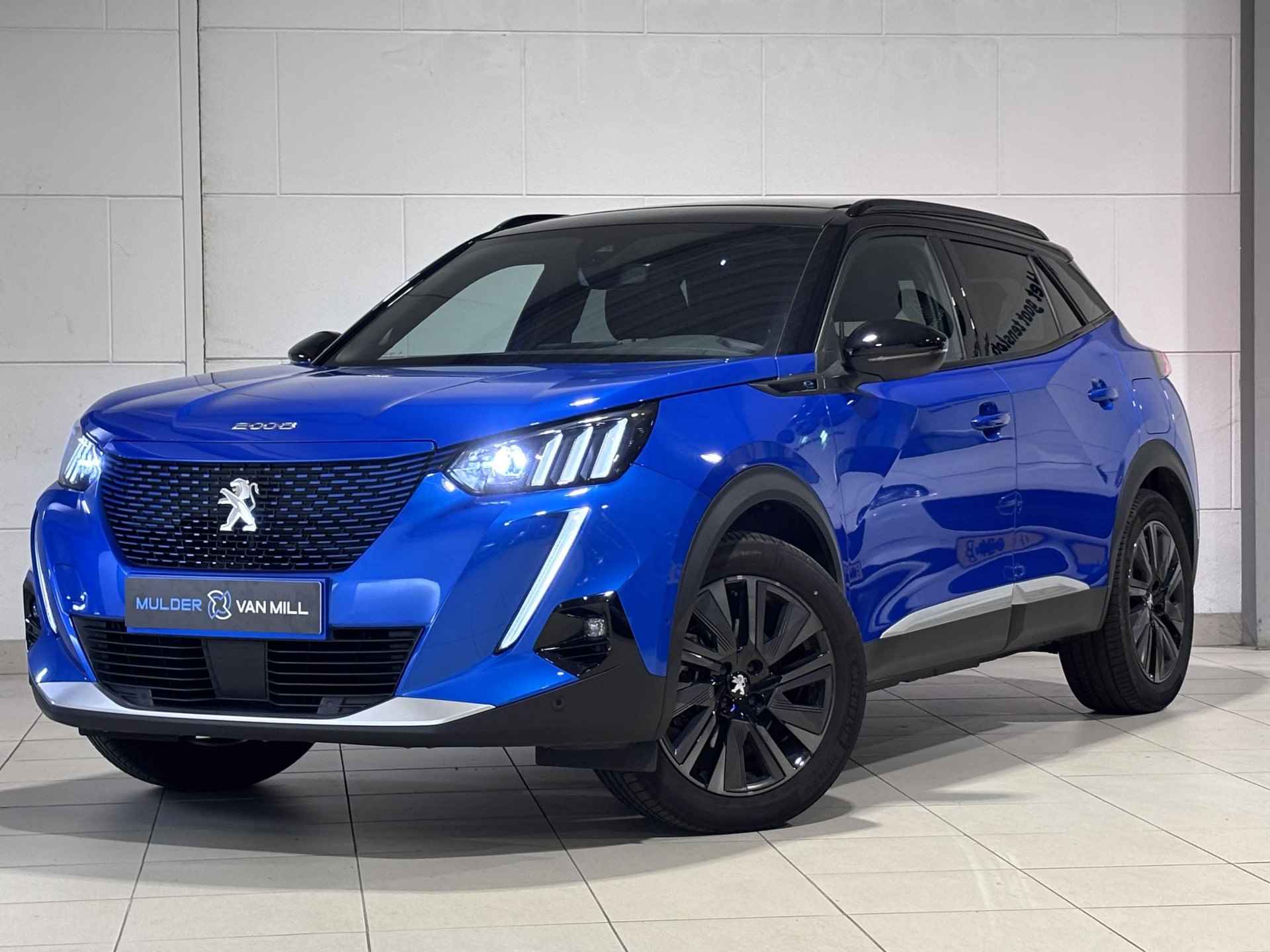 Peugeot e-2008 SUV GT Pack EV 3-FASEN 50kWh 136pk AUTOMAAT | SCHUIF/KANTELDAK | ALCANTARA/LEDER | ADAPTIVE CRUISE | SMART KEYLESS ENTRY | STOELVERW. | 18" LM-VELGEN 'EVISSA' | NAVI | CAMERA | - 4/65