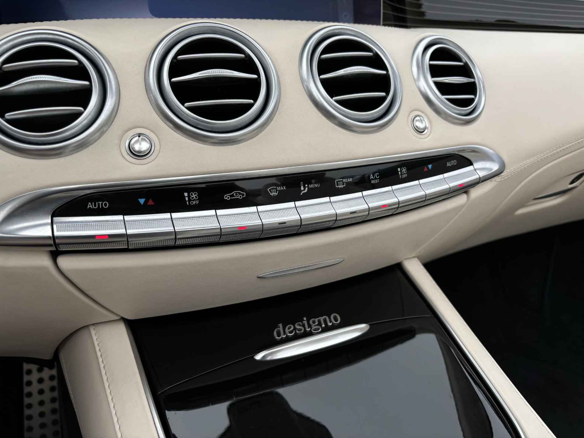 Mercedes-Benz S-klasse Cabrio S 560 Cabiolet Automaat AMG Line | Designo | Exclusiefpakket | Distronic+ | Head-up | Burmester Audio | Sfeerverlichting | Memory | 360° Camera - 22/28