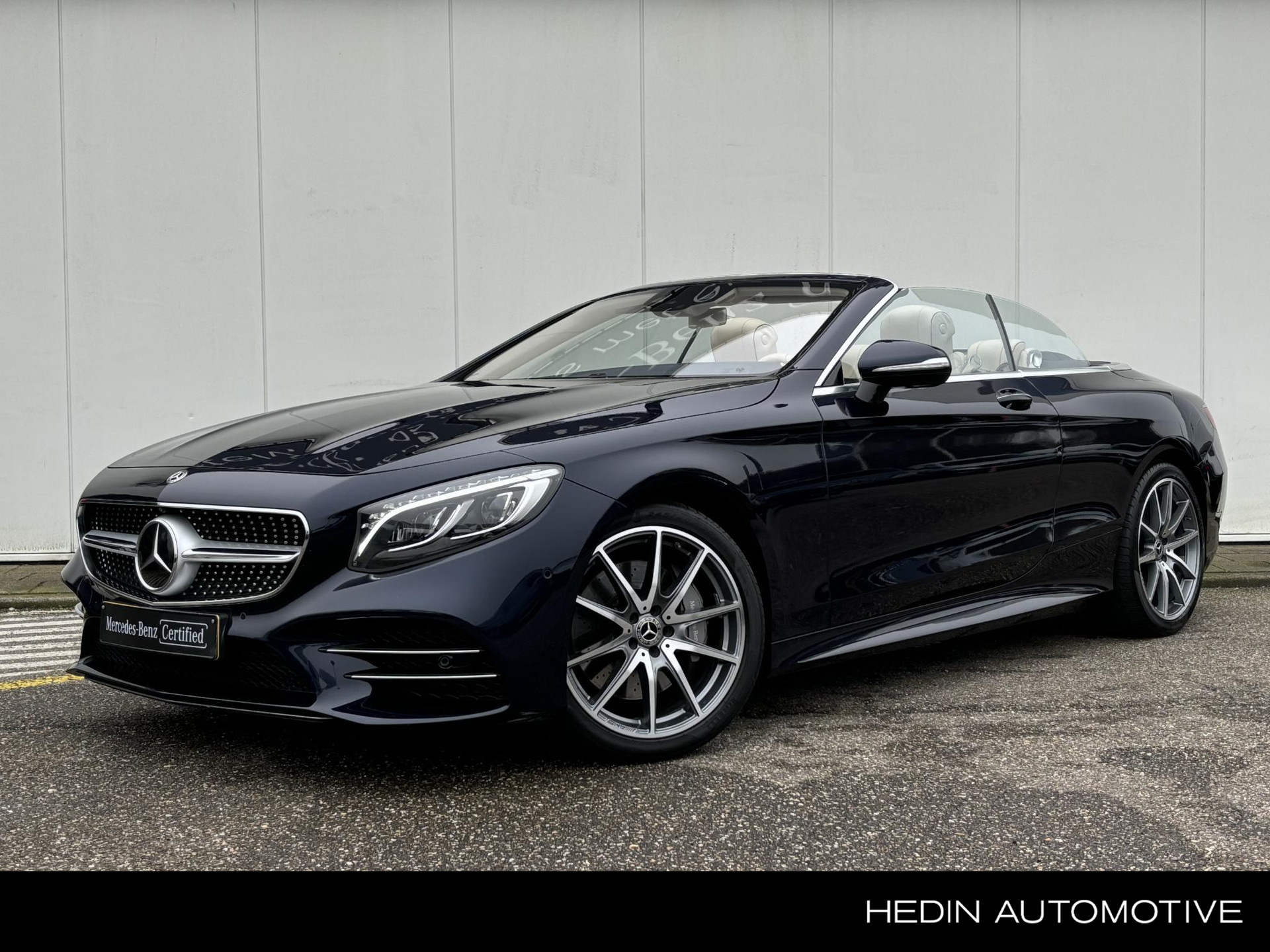 Mercedes-Benz S-klasse S 560 Cabiolet Automaat AMG Line Mercedes-Benz S-klasse Cabrio S 560 Cabiolet Automaat AMG Line | Designo | Exclusiefpakket | Distronic+ | Head-up | Burmester Audio | Sfeerverlichting | Memory | 360° Camera