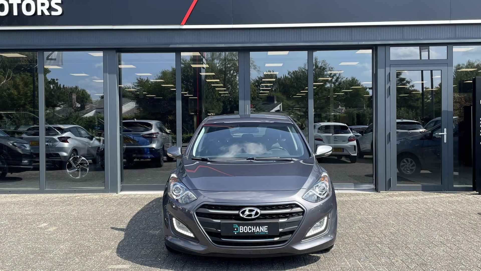 Hyundai i30 1.6 GDi Comfort | Navigatie | Climate Control | Cruise Control - 9/20