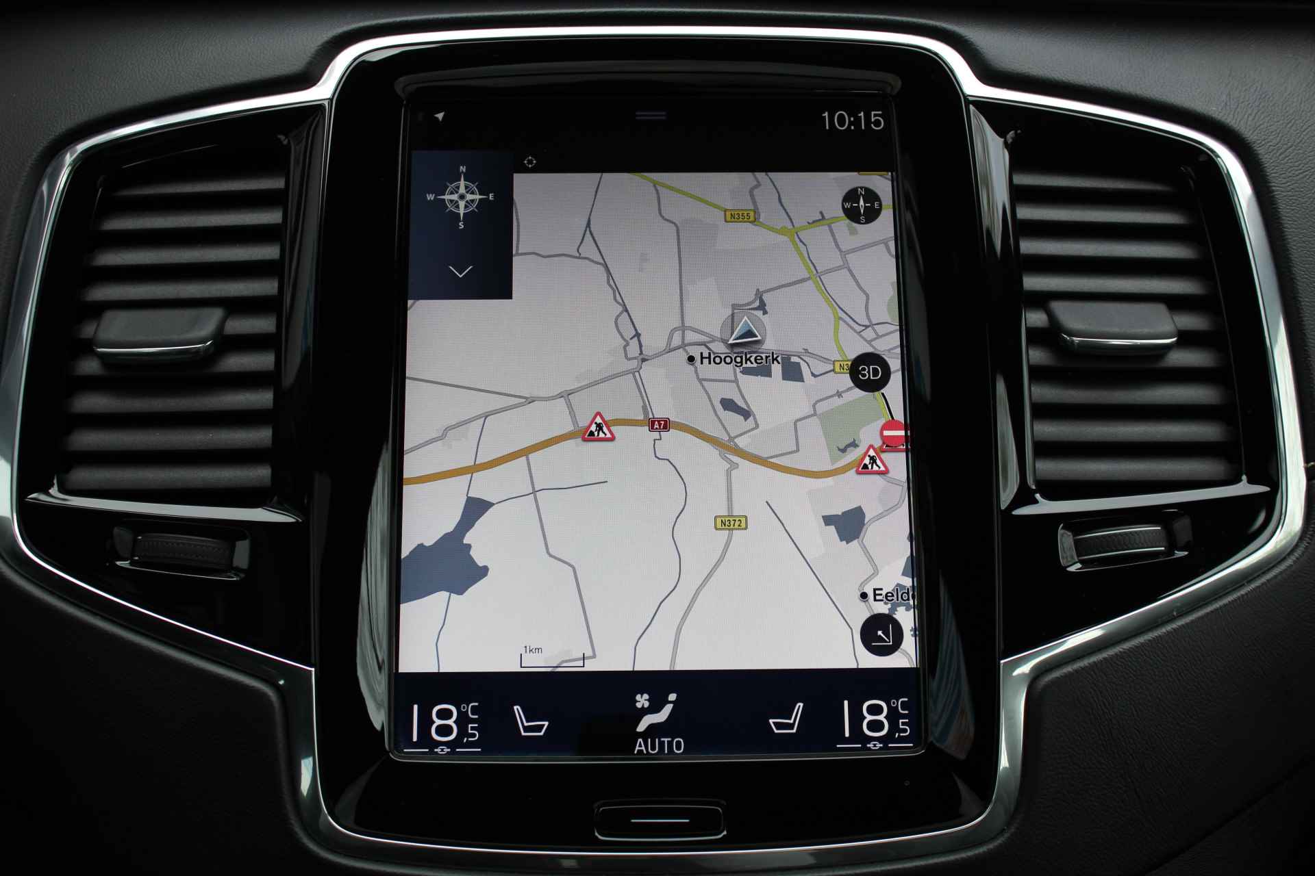 Volvo XC90 2.0 T8 Twin Engine AWD Inscription R-Design | Incl. 1 jaar Garantie | Panorama dak | Elektrische verstelbare stoelen met geheugen | Uitklapbare trekhaak | Achteruitrijcamera | Stoelverwarming | Head up display | Adaptive cruise | Schuif/kantel dak | Virtual cockpit | Luchtvering | Elektrische kofferbak | Schakelmogelijkheid aan stuurwiel | Apple CarPlay/Android auto | Origineel NL auto | NAP | - 60/78