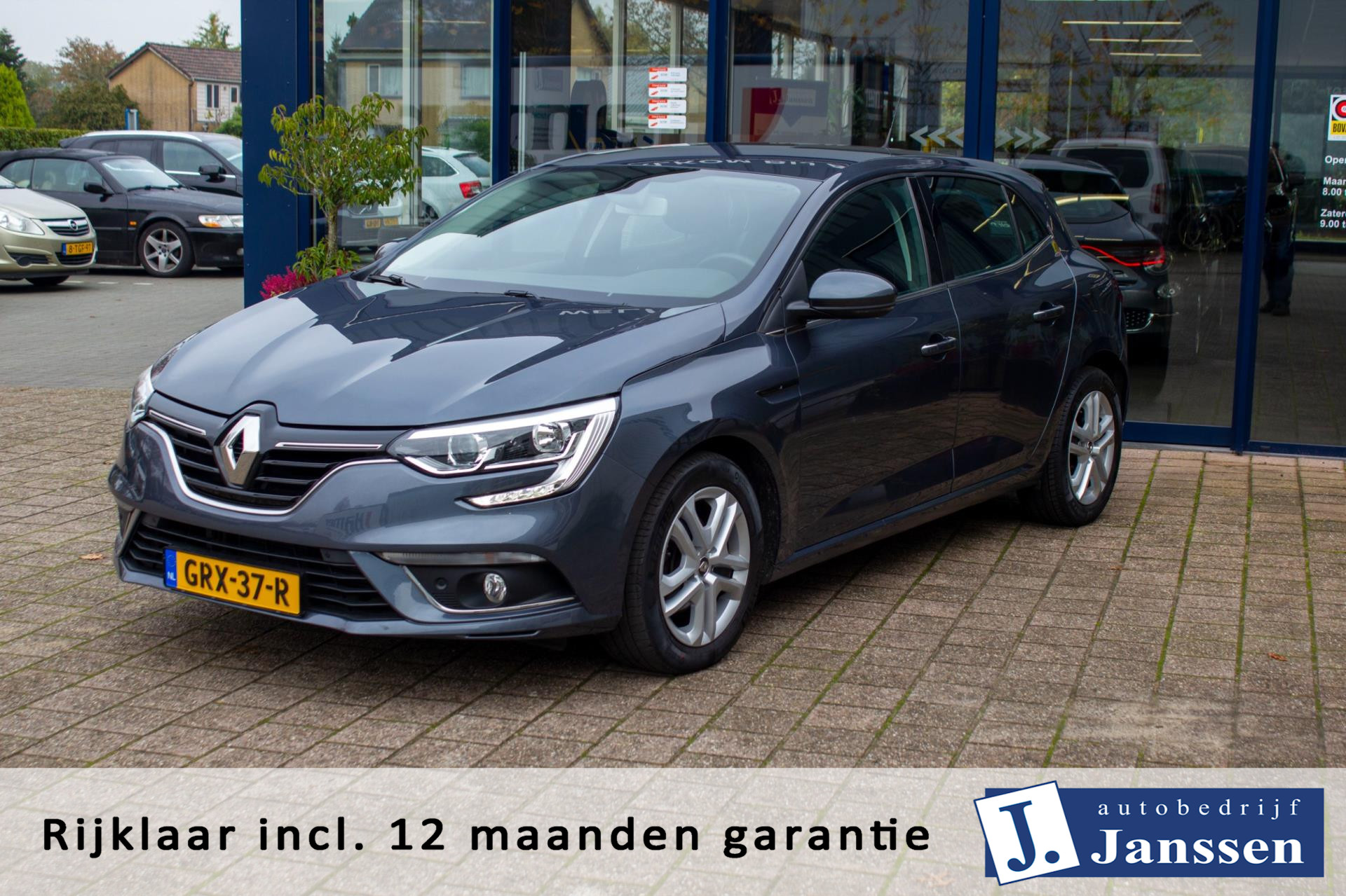 Renault Megane 1.3 TCe Business Edition One | Prijs rijklaar incl. 12 mnd garantie | Nav Bluetooth Apple PDC Stoelverwarming