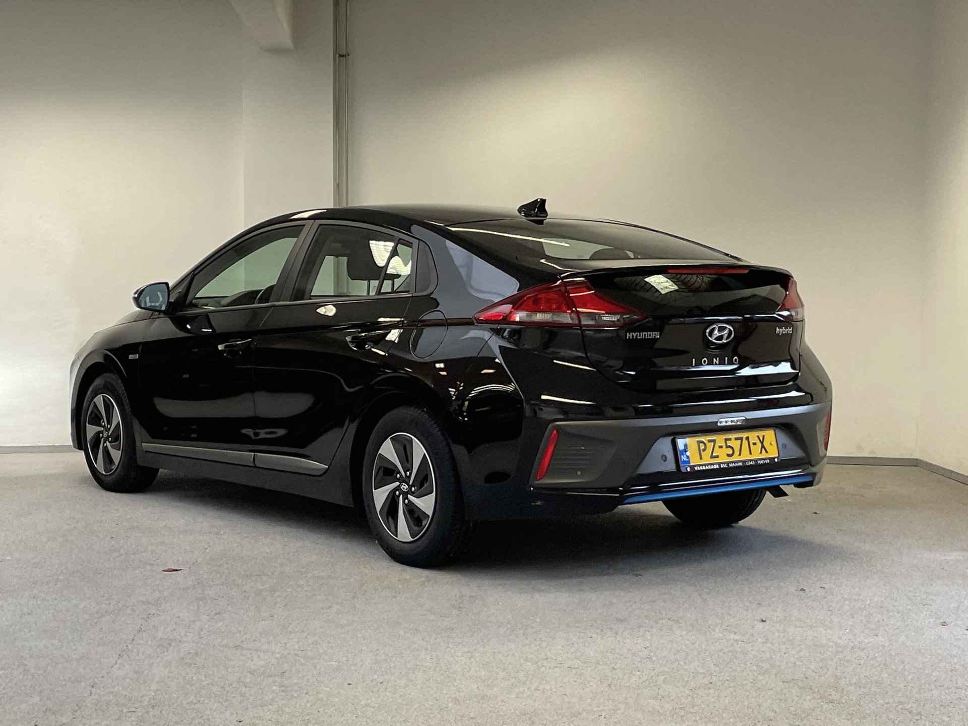 Hyundai IONIQ 1.6 GDi i-Motion | ORG.NL | 1e-EIG | CAMERA | DAB+ | - 11/37