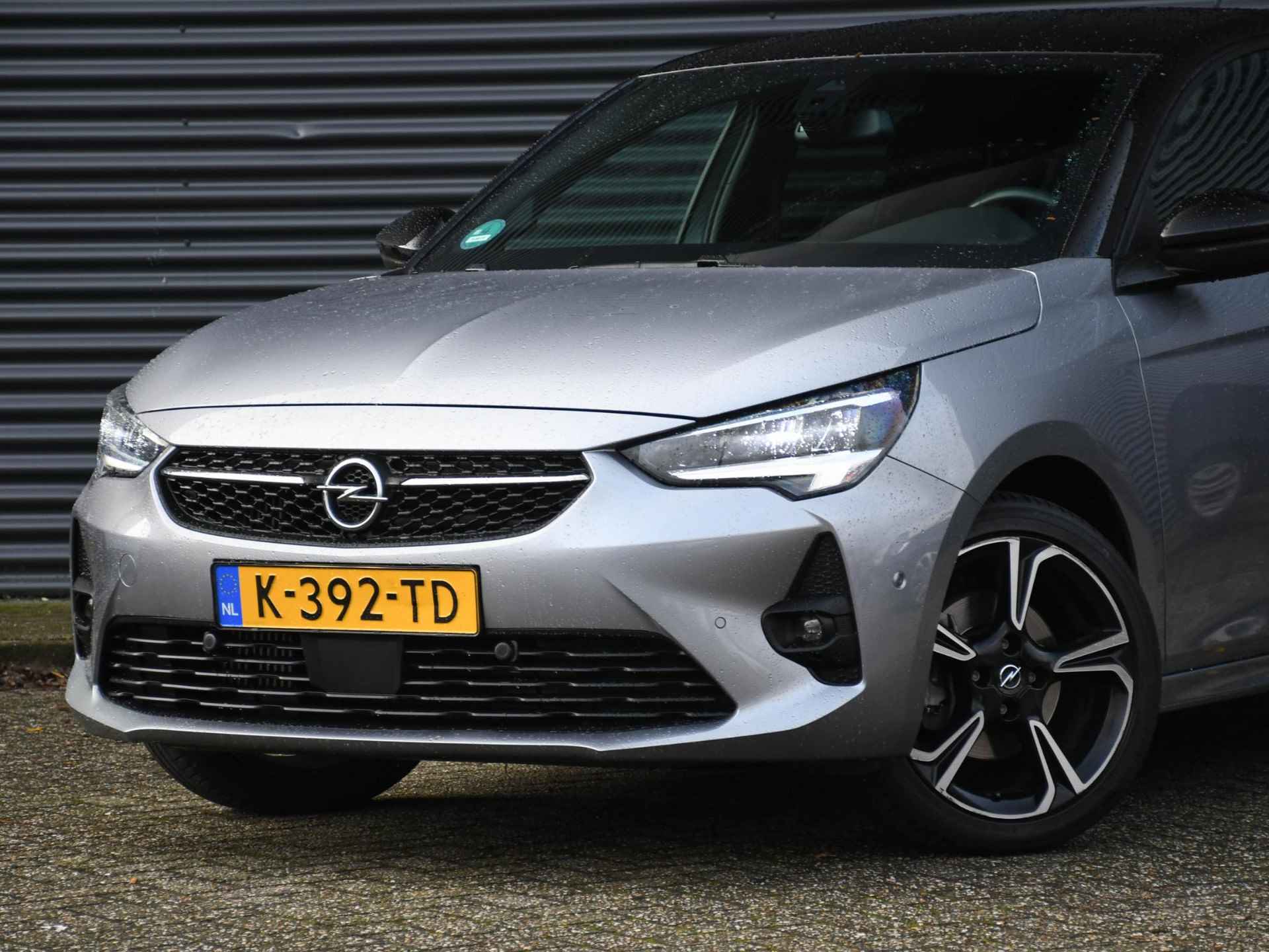 Opel Corsa GS-Line 1.2 Turbo 100pk 17''LM | CRUISE | DIGITAAL INSTRUMENTENPANEEL | DAB | NAVI | PDC + CAMERA - 2/33