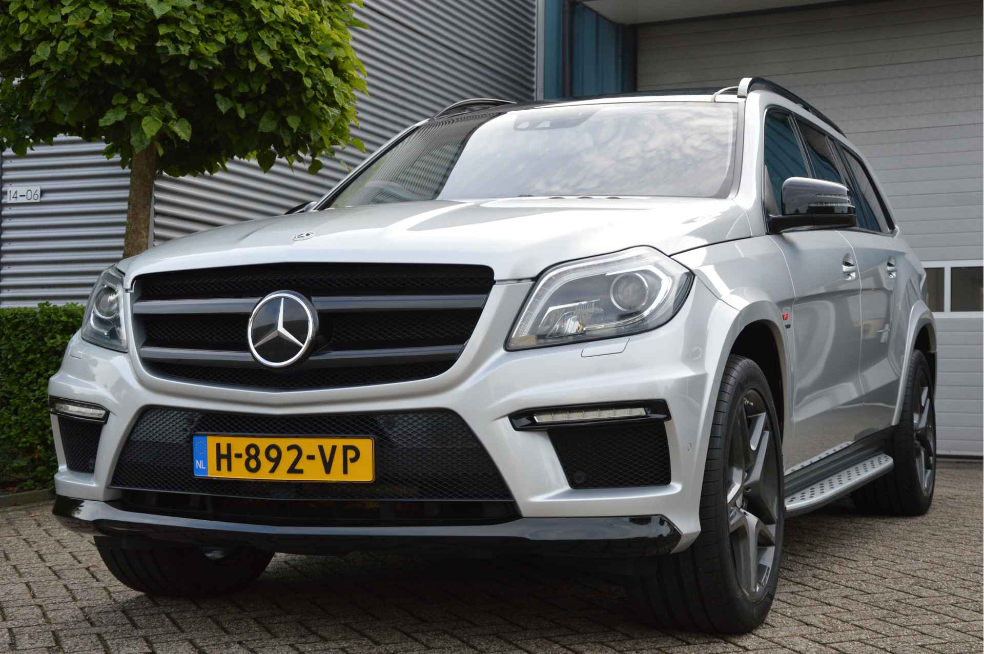 Mercedes-Benz GL-Klasse 500 4-Matic AMG | AIRMATIC | PANODAK | LEDER | 7-PERS | CAMERA | MEMORY | DISTRONIC | ENZ - 8/45