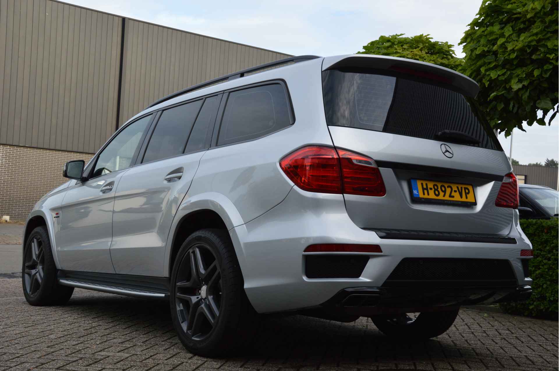 Mercedes-Benz GL-Klasse 500 4-Matic AMG | AIRMATIC | PANODAK | LEDER | 7-PERS | CAMERA | MEMORY | DISTRONIC | ENZ - 12/45