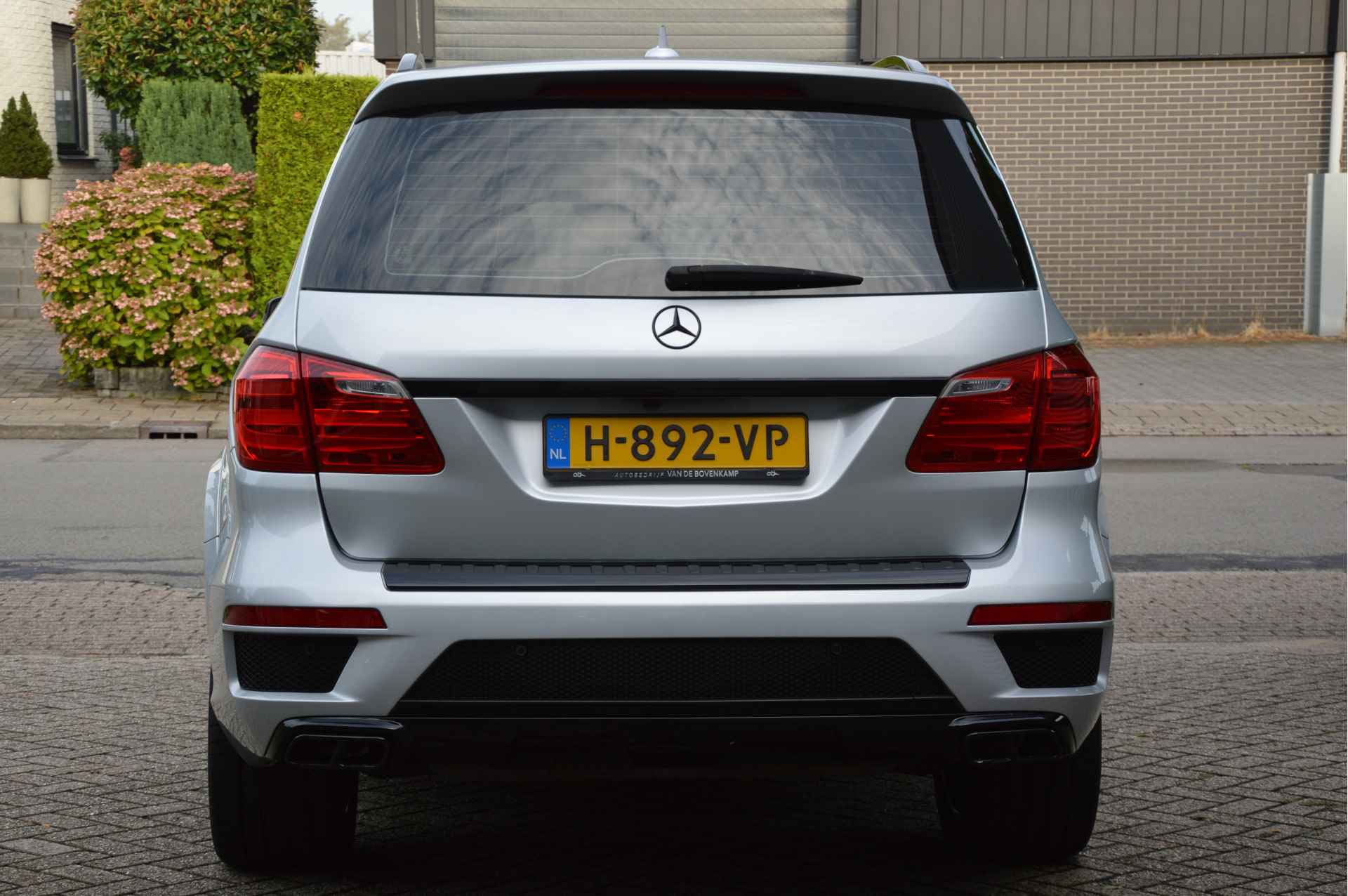 Mercedes-Benz GL-Klasse 500 4-Matic AMG | AIRMATIC | PANODAK | LEDER | 7-PERS | CAMERA | MEMORY | DISTRONIC | ENZ - 13/45