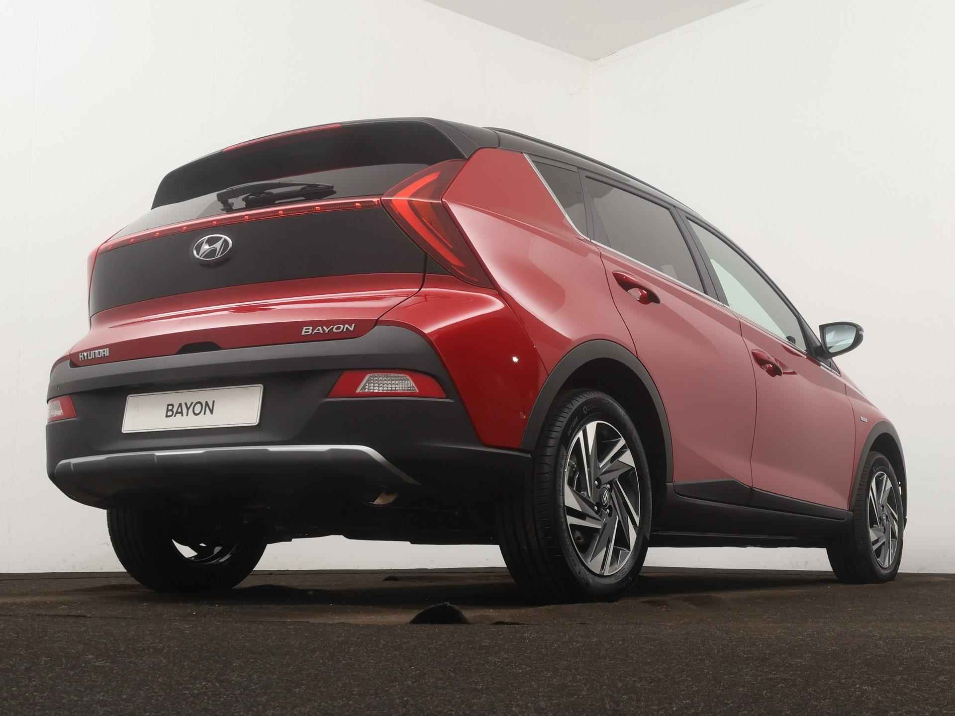 Hyundai Bayon 1.0 T-GDI Premium | Incl. €2500,- Prijspakkersactie! | Incl. €1300,- BPM-voordeel! | Stoel + stuurverwarming  | Keyless Entry | Parkeersensoren | - 4/32