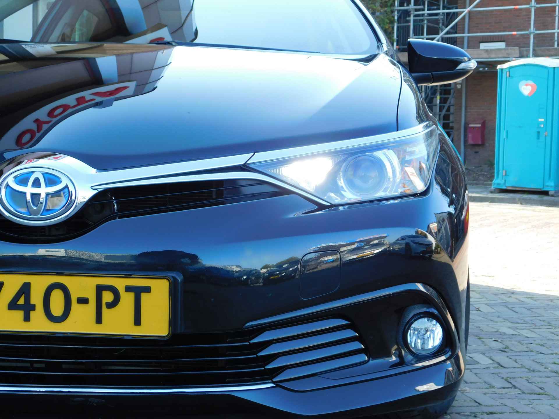 Toyota Auris Touring Sports 1.8 Hybrid Aspiration - 9/34