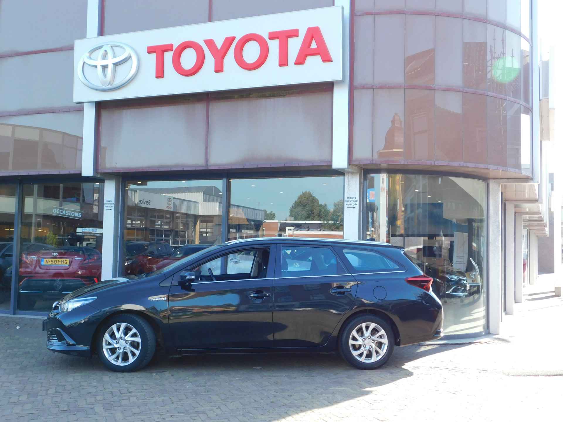 Toyota Auris Touring Sports 1.8 Hybrid Aspiration - 12/34