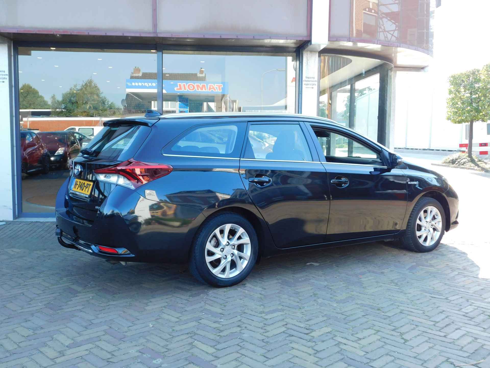 Toyota Auris Touring Sports 1.8 Hybrid Aspiration - 30/34