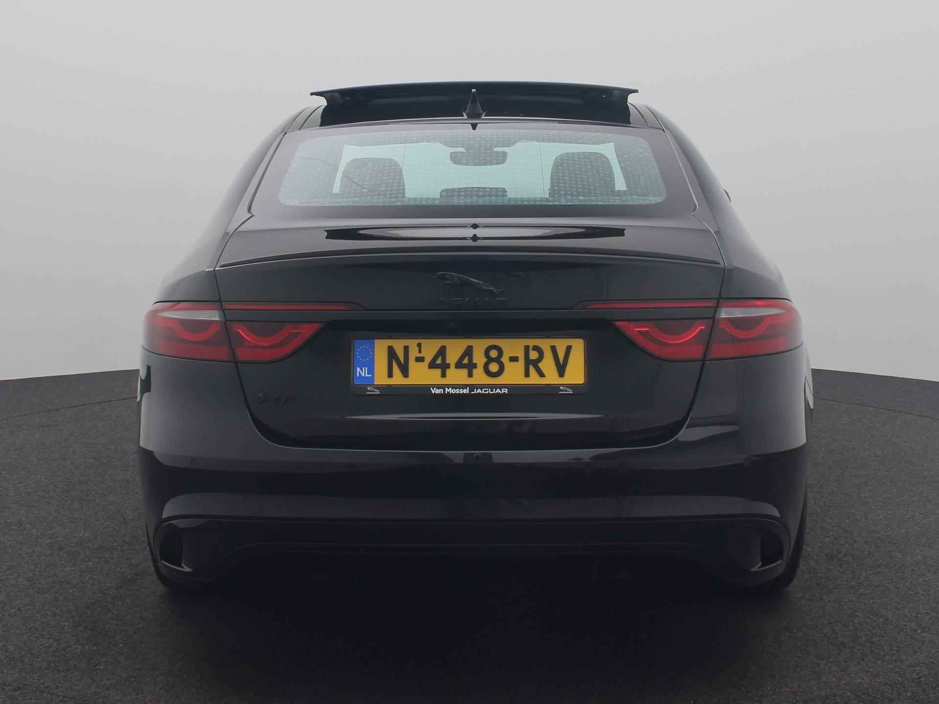 Jaguar XF 2.0 P250 HSE | Cold Climate Pack | Panorama dak | Black Pack - 5/43