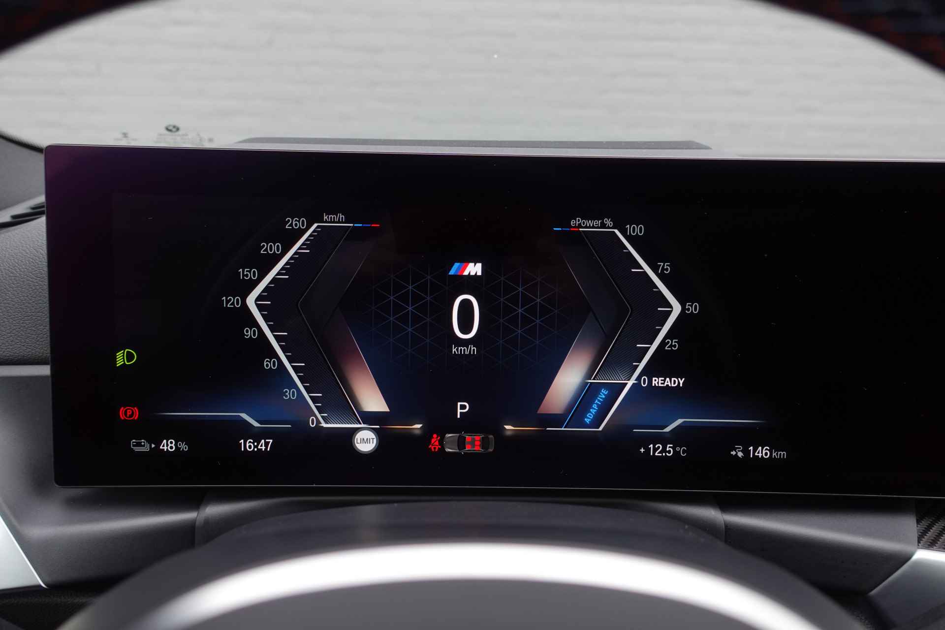 BMW i4 M50 High Executive 84 kWh | SCHUIF/ KANTEL- DAK | HARMAN KARDON AUDIO | TREKHAAK | VOL- OPTIES! - 27/59