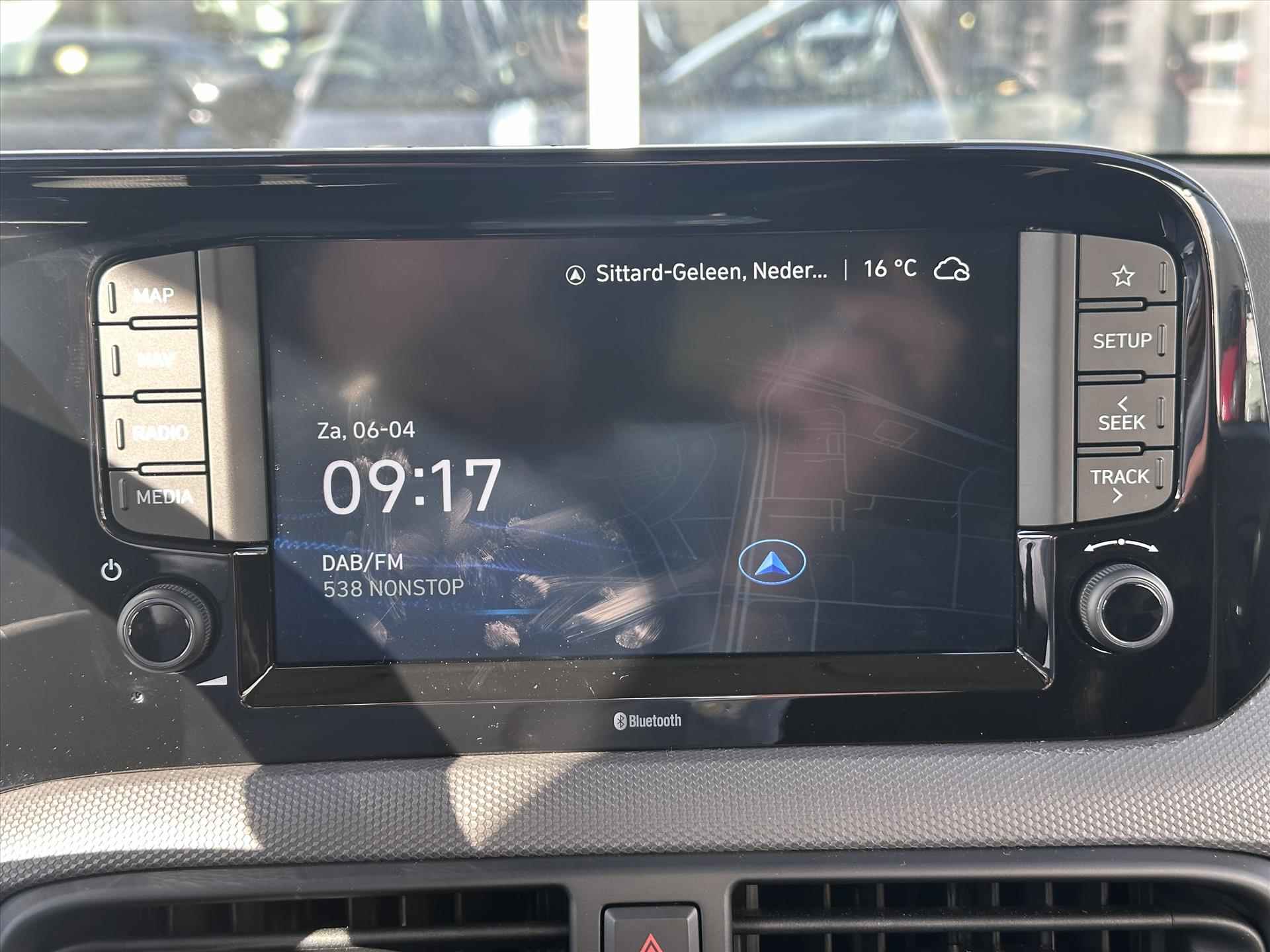 HYUNDAI I10 1.0i 67pk Comfort Smart | Navigatie | Apple Carplay | Parkeer Camera | Cruise control | Bluetooth - 22/35