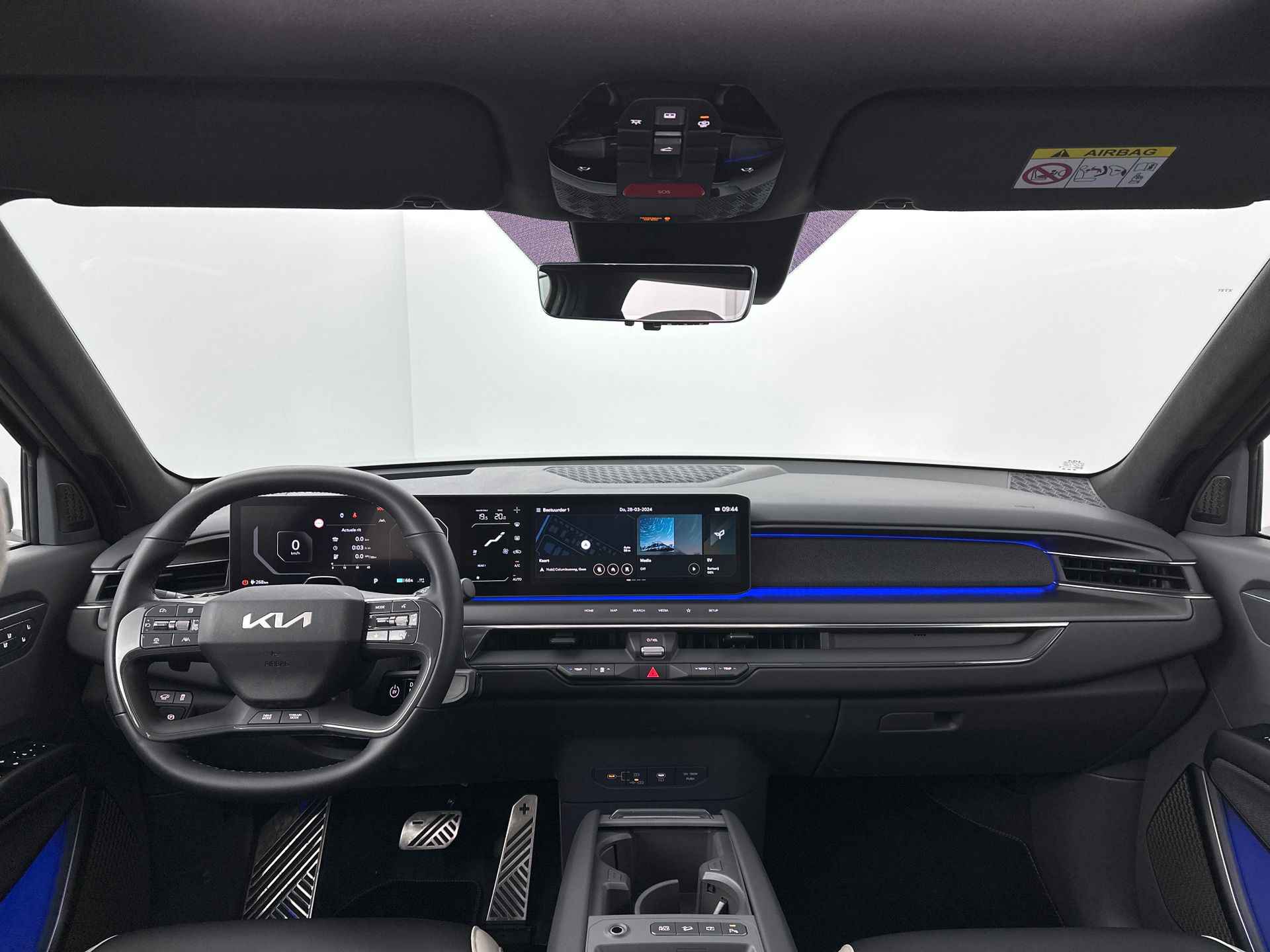 Kia EV9 Launch Edition GT-Line AWD 99.8 kWh | Automaat | Stuurverwarming | Stoelverwarming | Stoelmassage | 2500 kg trekgewicht! | **BESCHIKBAAR VANAF 1 MEI 2024 ** - 6/44