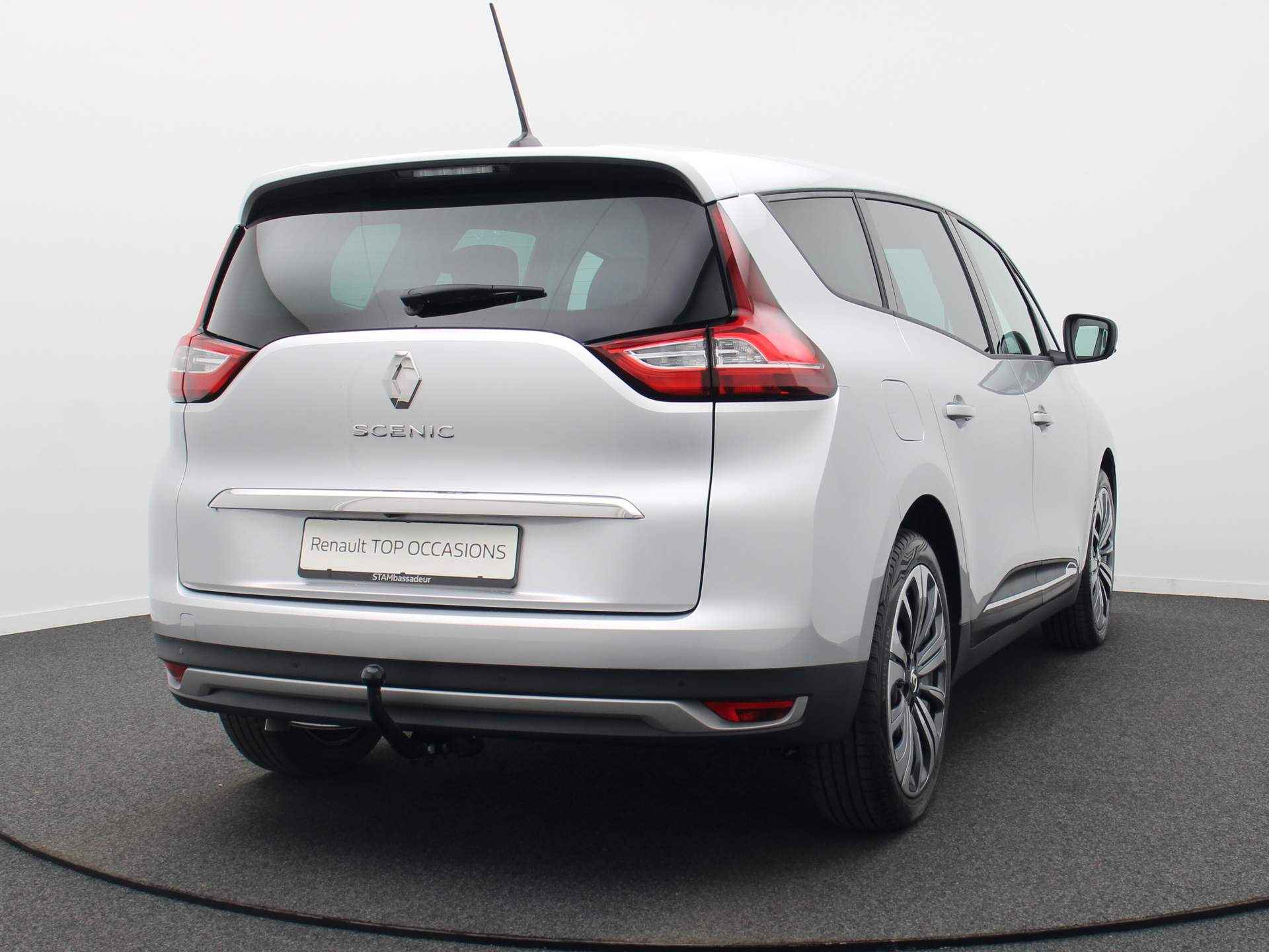 Renault Grand Scénic TCe 140pk Equilibre ALL-IN PRIJS! Climate | Cruise | Navi | Parkeersens. V+A - 18/38
