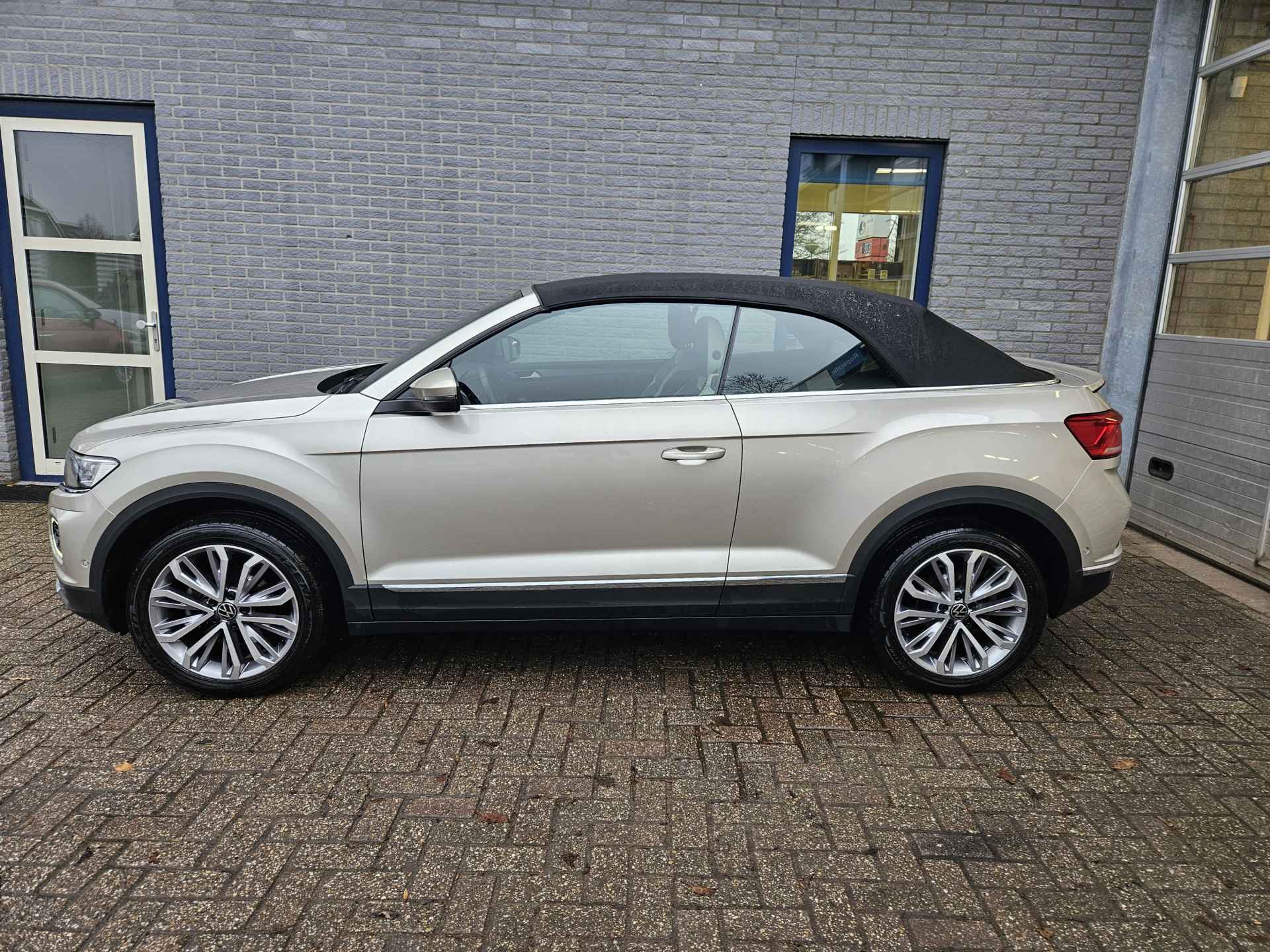 Volkswagen T-Roc Cabrio 1.5 TSI Style plus Inclusief Afleveringskosten - 8/29