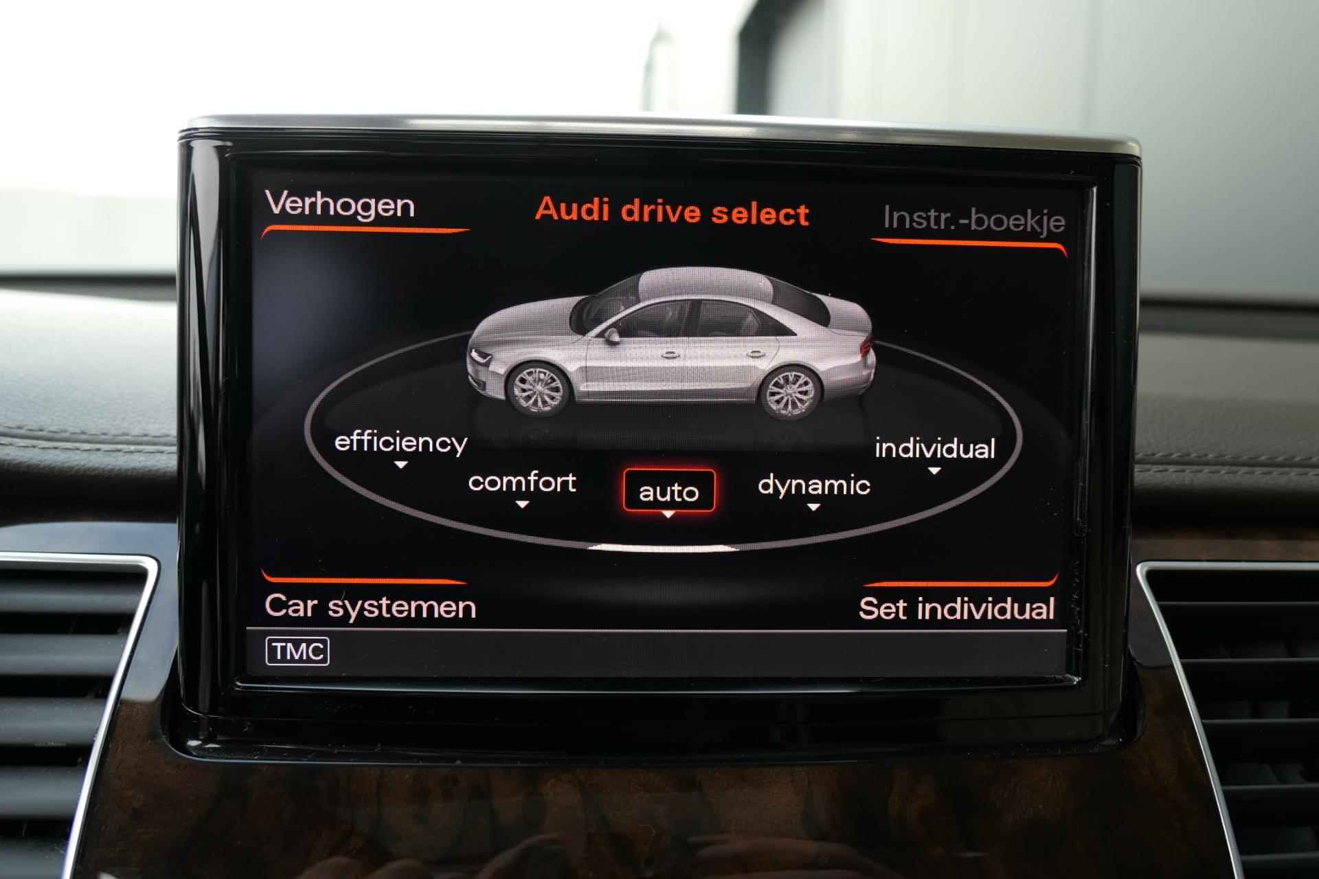 Audi A8 4.0 TFSI quattro Pro Line+ Schuifdak TV Leder Privacy Memory Luchtvering - 13/23