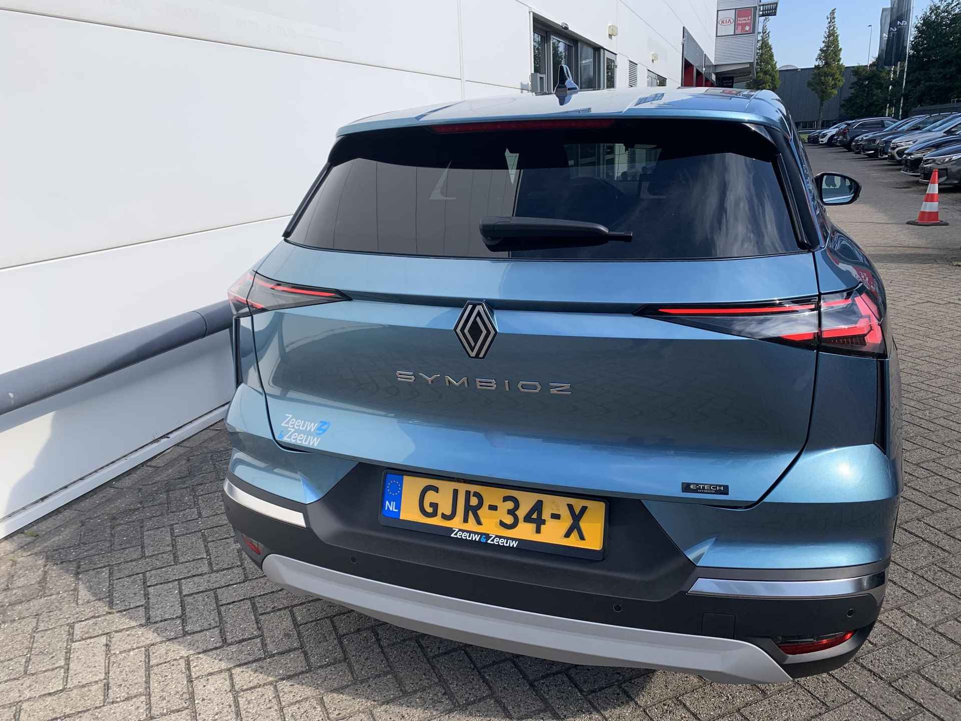 Renault Symbioz 1.6 E-Tech hybrid 145 iconic verwarmbare voorstoelen  stuur en voorruit / Harman Kardon / 360 Graden camera/ elektr.. achterklep - 7/33