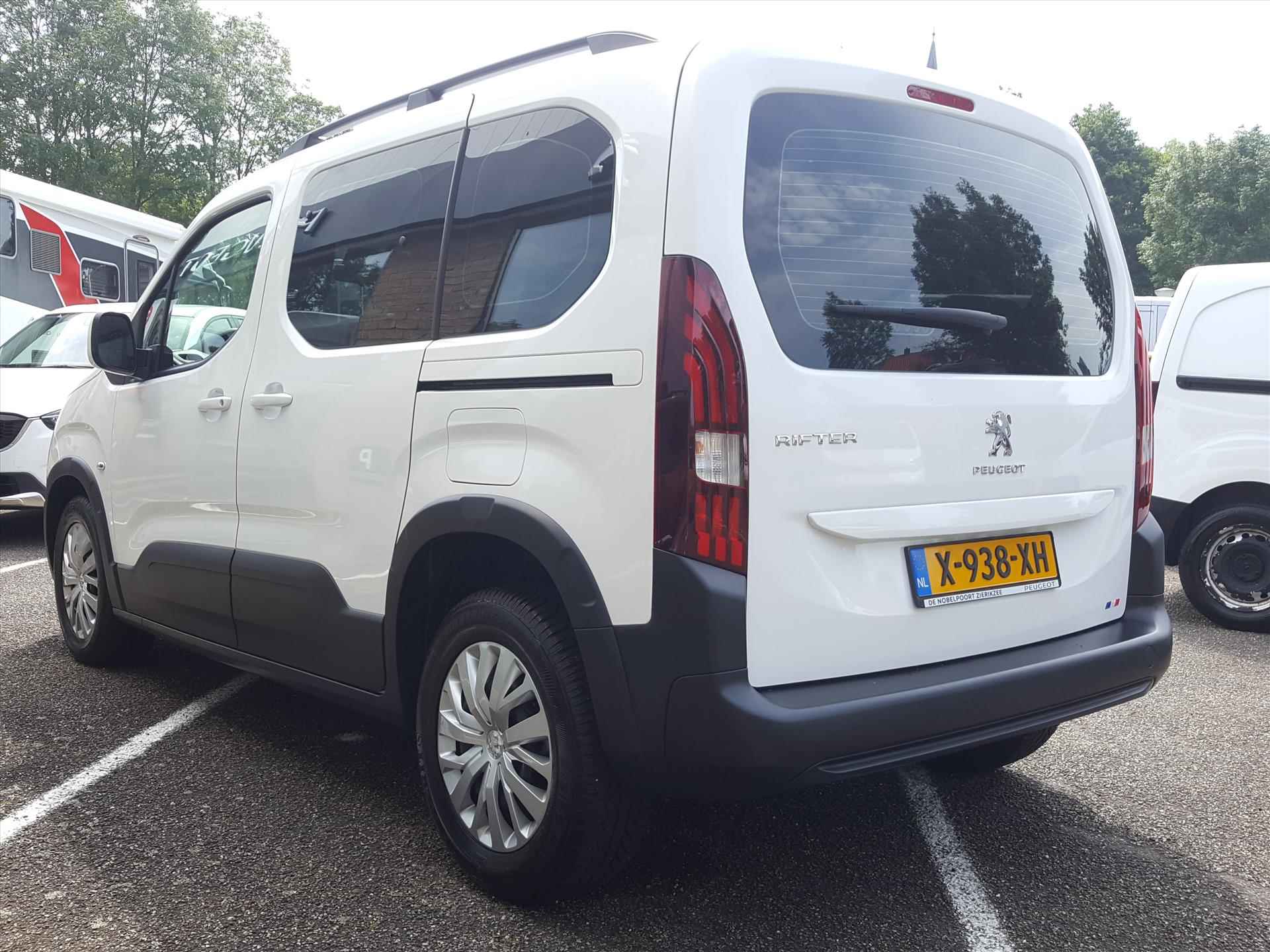 PEUGEOT Rifter 1.2 PureTech 110pk S&S Active AIRCO | Cruise control | Bluetooth | Navigatie via Apple Carplay & Android auto | 2 zijschuifdeuren - 9/54