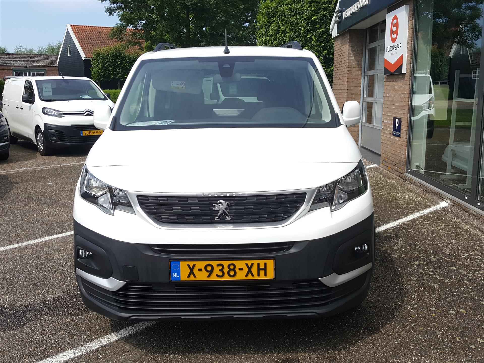 PEUGEOT Rifter 1.2 PureTech 110pk S&S Active AIRCO | Cruise control | Bluetooth | Navigatie via Apple Carplay & Android auto | 2 zijschuifdeuren - 11/54