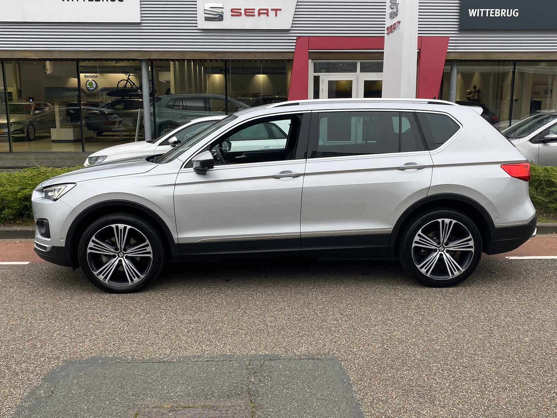 SEAT Tarraco 1.5 TSI 150pk DSG Xcellence 7p. / NAVI / APP.Connect / Elek. Zwenkbare Trekhaak / Elek. Achterklep / 360 Camera / 20" LMV - 5/33