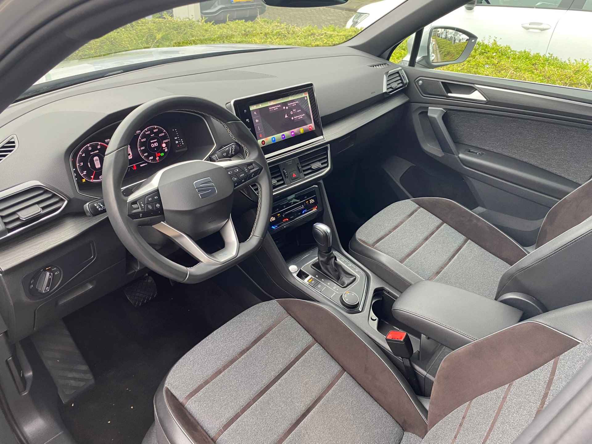 SEAT Tarraco 1.5 TSI 150pk DSG Xcellence 7p. / NAVI / APP.Connect / Elek. Zwenkbare Trekhaak / Elek. Achterklep / 360 Camera / 20" LMV - 11/33