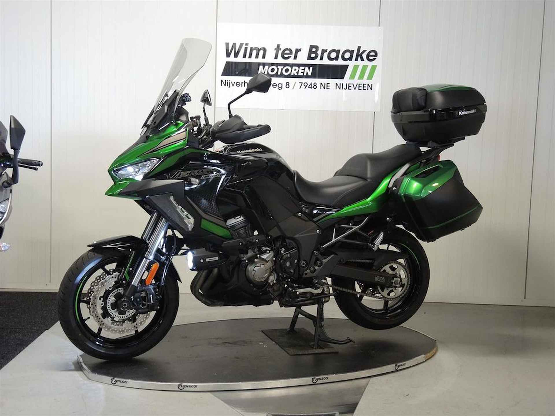 Kawasaki Versys-1000 SE Grand Tourer - 1/19