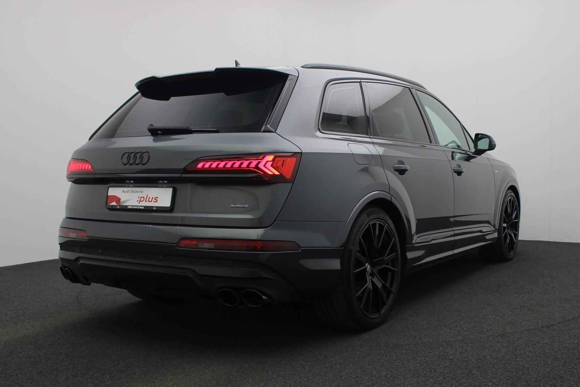 Audi Q7 60 TFSI e 456PK tiptronic quattro Competition / S-Line | Pano | Leder | Geheugenstoel | SQ7 diffuser | Stoelverwarming | Camera | Navi | Matrix LED | Luchtvering | Afgevlakt sportstuur | Keyless - 6/53