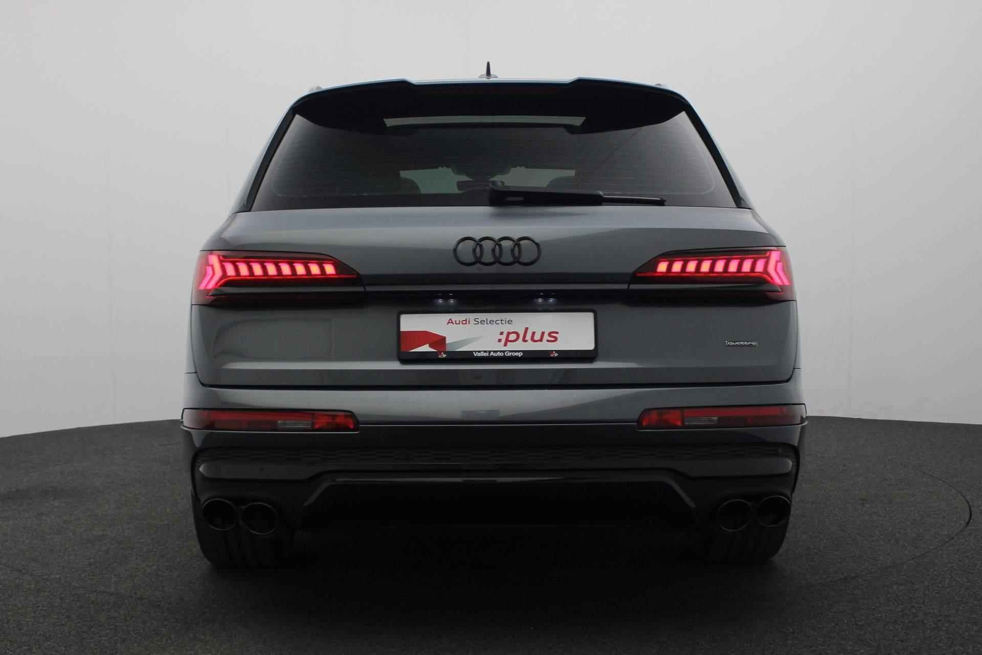 Audi Q7 60 TFSI e 456PK tiptronic quattro Competition / S-Line | Pano | Leder | Geheugenstoel | SQ7 diffuser | Stoelverwarming | Camera | Navi | Matrix LED | Luchtvering | Afgevlakt sportstuur | Keyless - 25/53