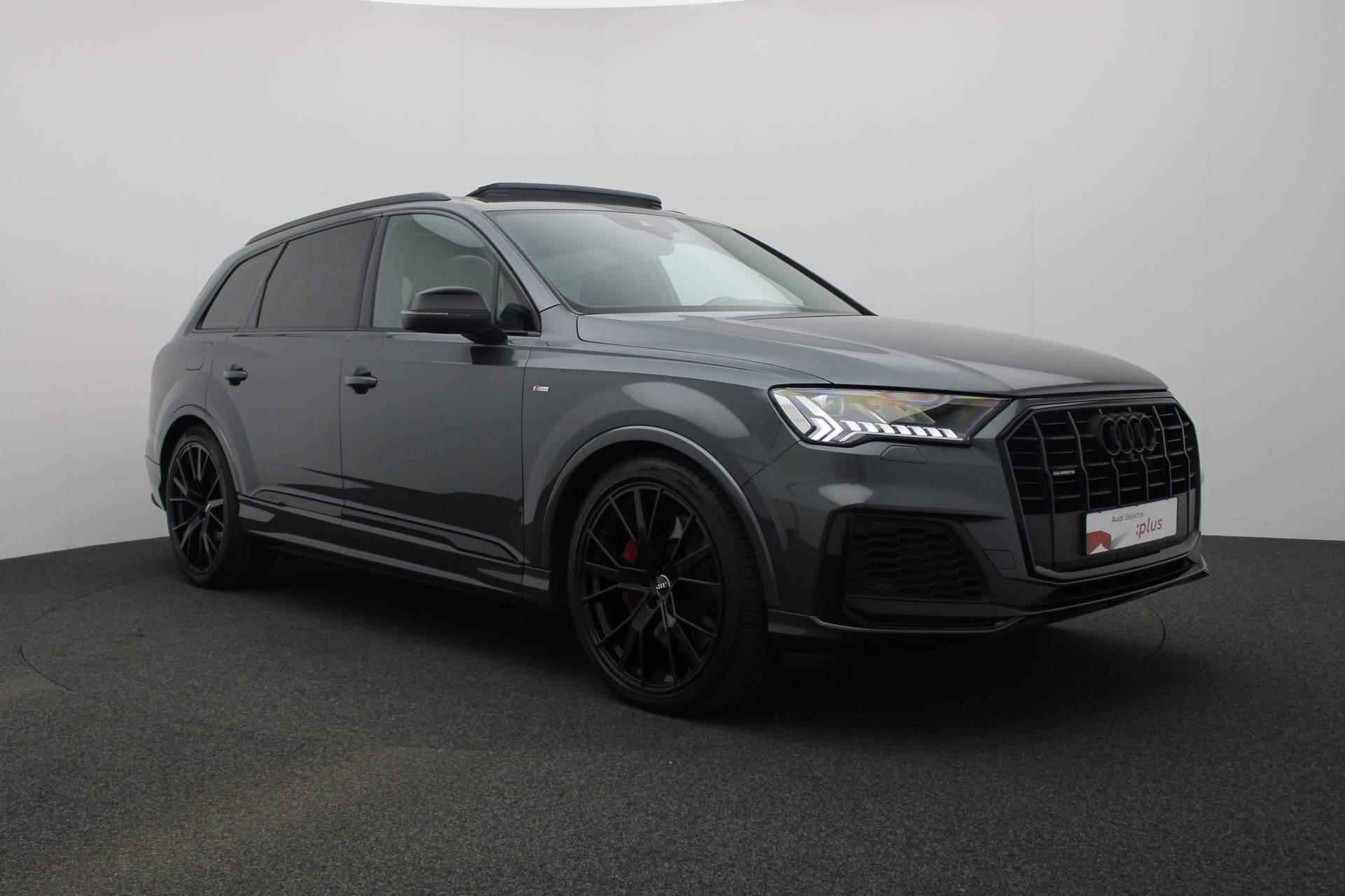 Audi Q7 60 TFSI e 456PK tiptronic quattro Competition / S-Line | Pano | Leder | Geheugenstoel | SQ7 diffuser | Stoelverwarming | Camera | Navi | Matrix LED | Luchtvering | Afgevlakt sportstuur | Keyless - 46/53