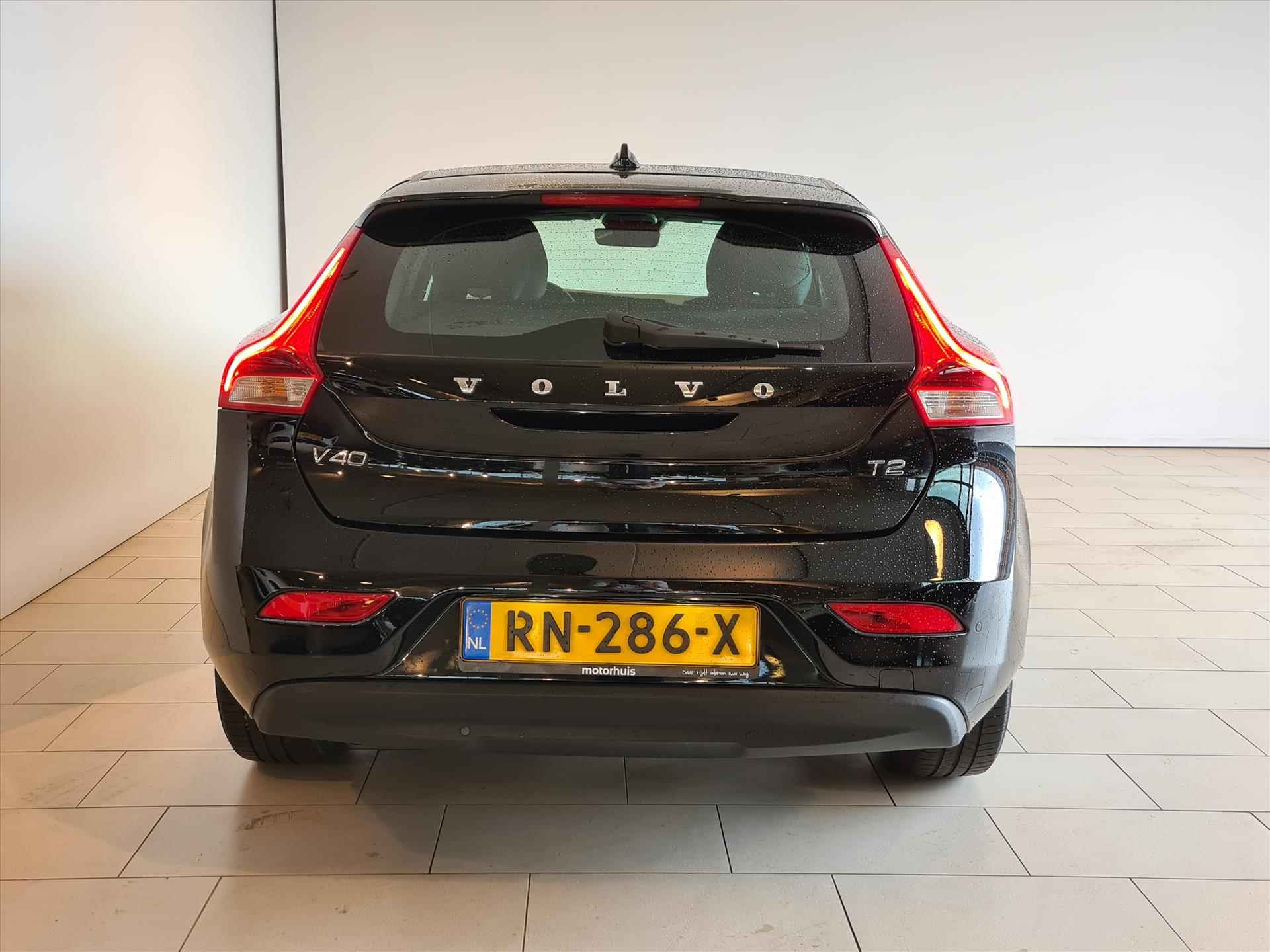 VOLVO V40 2.0 T2 122PK Nordic+ STOELV NAVI LED PDC - 12/29